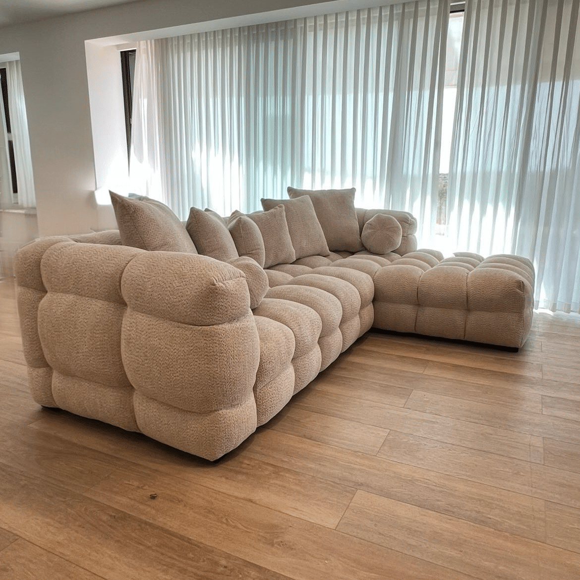 ספה מפנקת דגם אורטל | בעיצוב אישי ספה מפנקת דגם אורטל | בעיצוב אישי