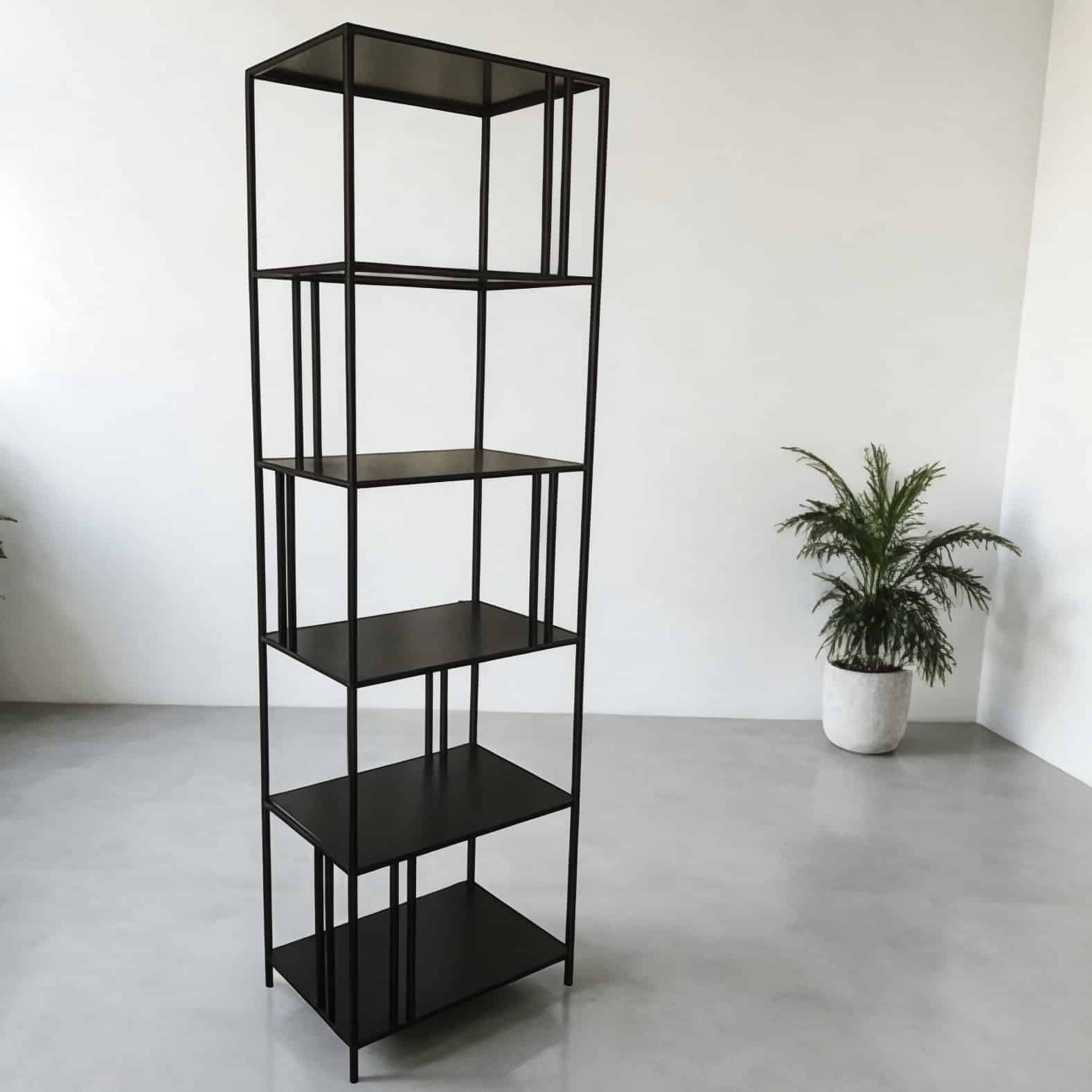 יחידת מדפים מעוצבת סינדי צרה 60/40/200 מתכת שחורה דגם סופיטל - אספקה 9.25 יחידת מדפים מעוצבת סינדי צרה 60/40/200 מתכת שחורה דגם סופיטל - אספקה 9.25