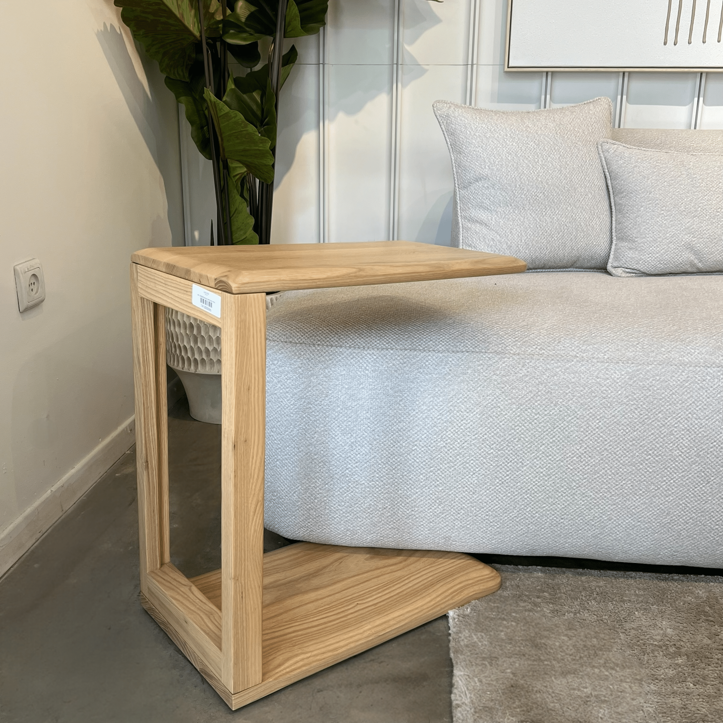 שולחן נשכן מעוצב ברסוני עץ אלון דגם לאו שולחן נשכן מעוצב ברסוני עץ אלון דגם לאו