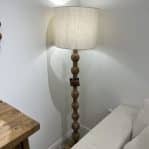 מנורה עומדת רגל עץ כדורים דגם שאנטי