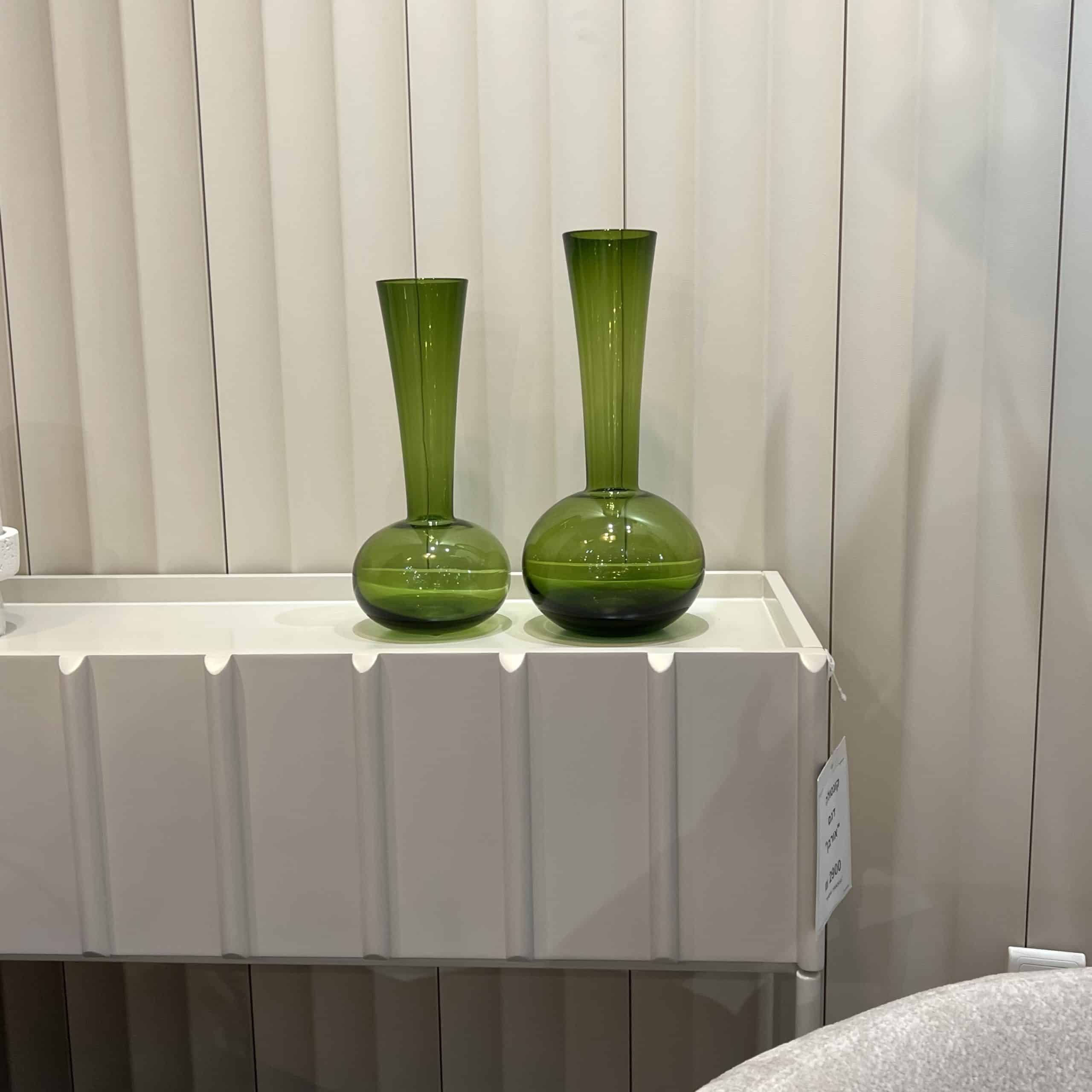 בקבוק זכוכית ירוקה בסיס כדור דגם איקו בקבוק זכוכית ירוקה בסיס כדור דגם איקו