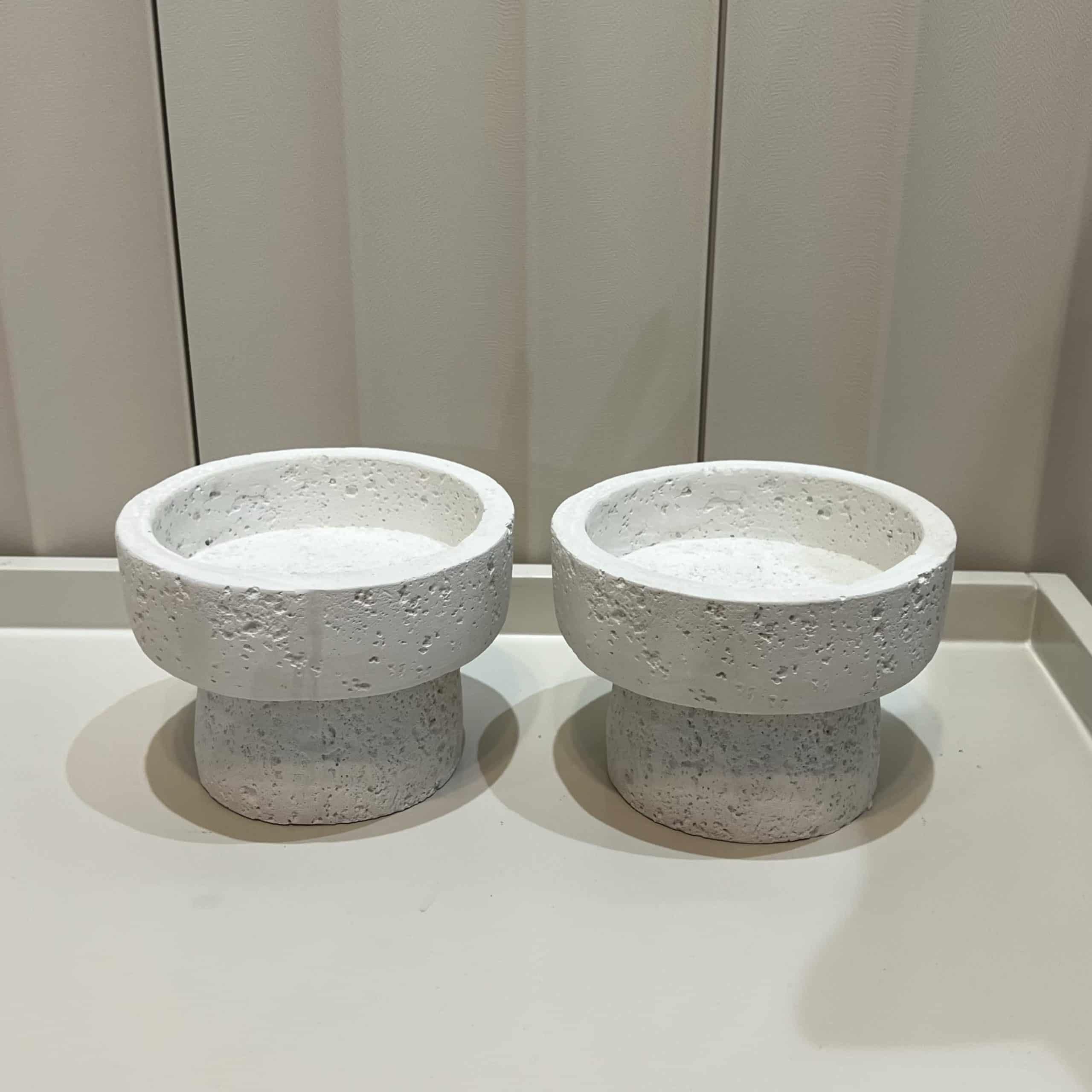 קערה אבן עגולה על רגל דגם איקו קערה אבן עגולה על רגל דגם איקו