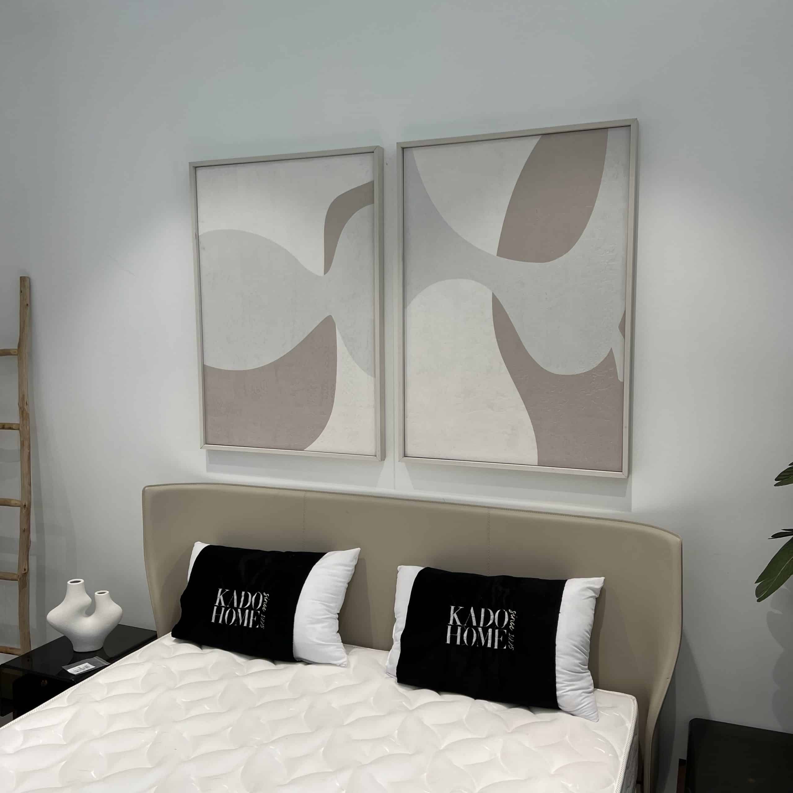 תמונה תבליט מיוחד 70/100 מסגרת סהרה דגם מור תמונה תבליט מיוחד 70/100 מסגרת סהרה דגם מור