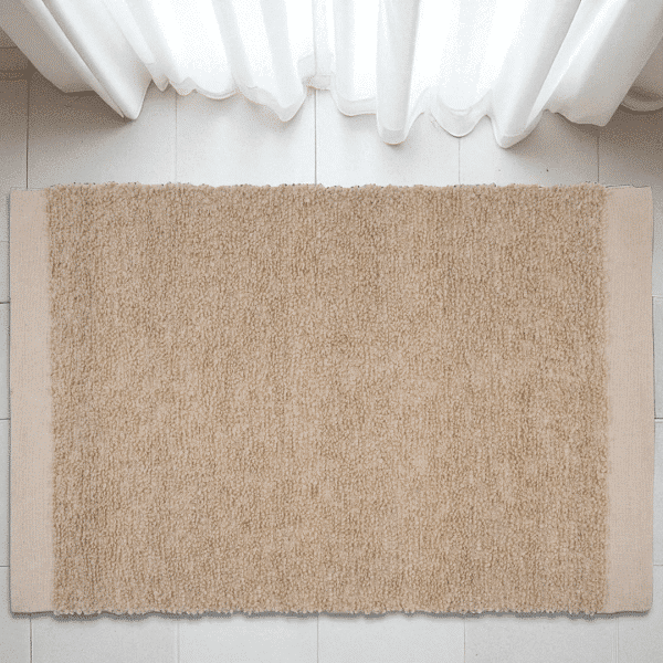 שטיח וכריות דגם אדמס בוקלה בגוון בז