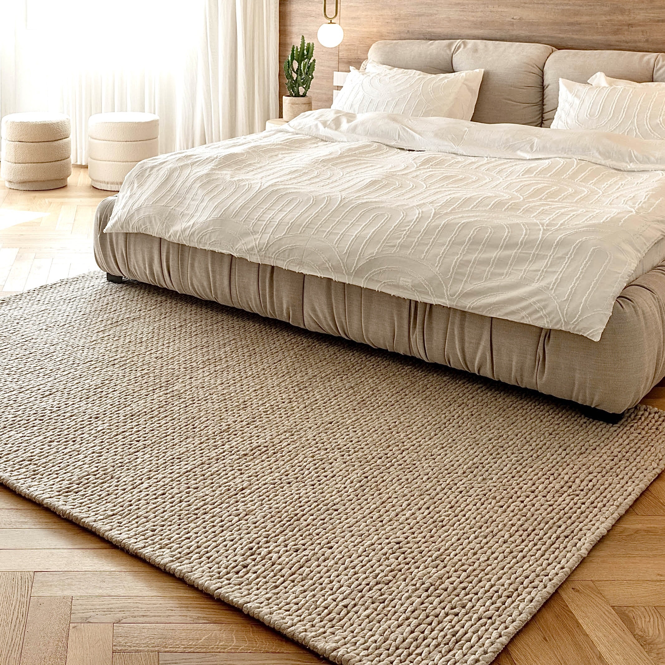 שטיח צמר מיוחד ויוקרתי דגם אואזיס גוון בז 3 בעבודת יד -מלאי מצומצם! שטיח צמר מיוחד ויוקרתי דגם אואזיס גוון בז 3 בעבודת יד -מלאי מצומצם!