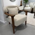 כורסא מעוצבת ידיות עץ דגם אופל | בעיצוב אישי