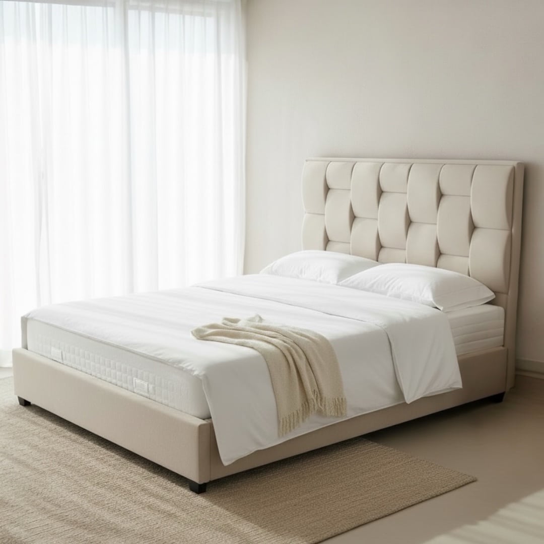 מיטה מעוצבת מולי אריג שמנת 160/200 דגם לוסי - קולקציה חדשה!