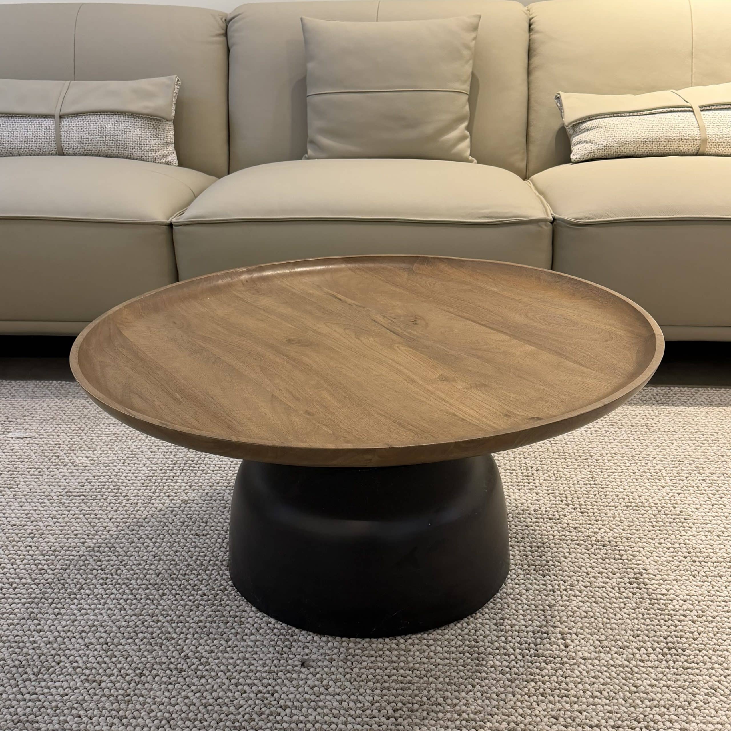 שולחן קפה עגול עץ טבעי מתכת שחור - חיסול מתצוגה!