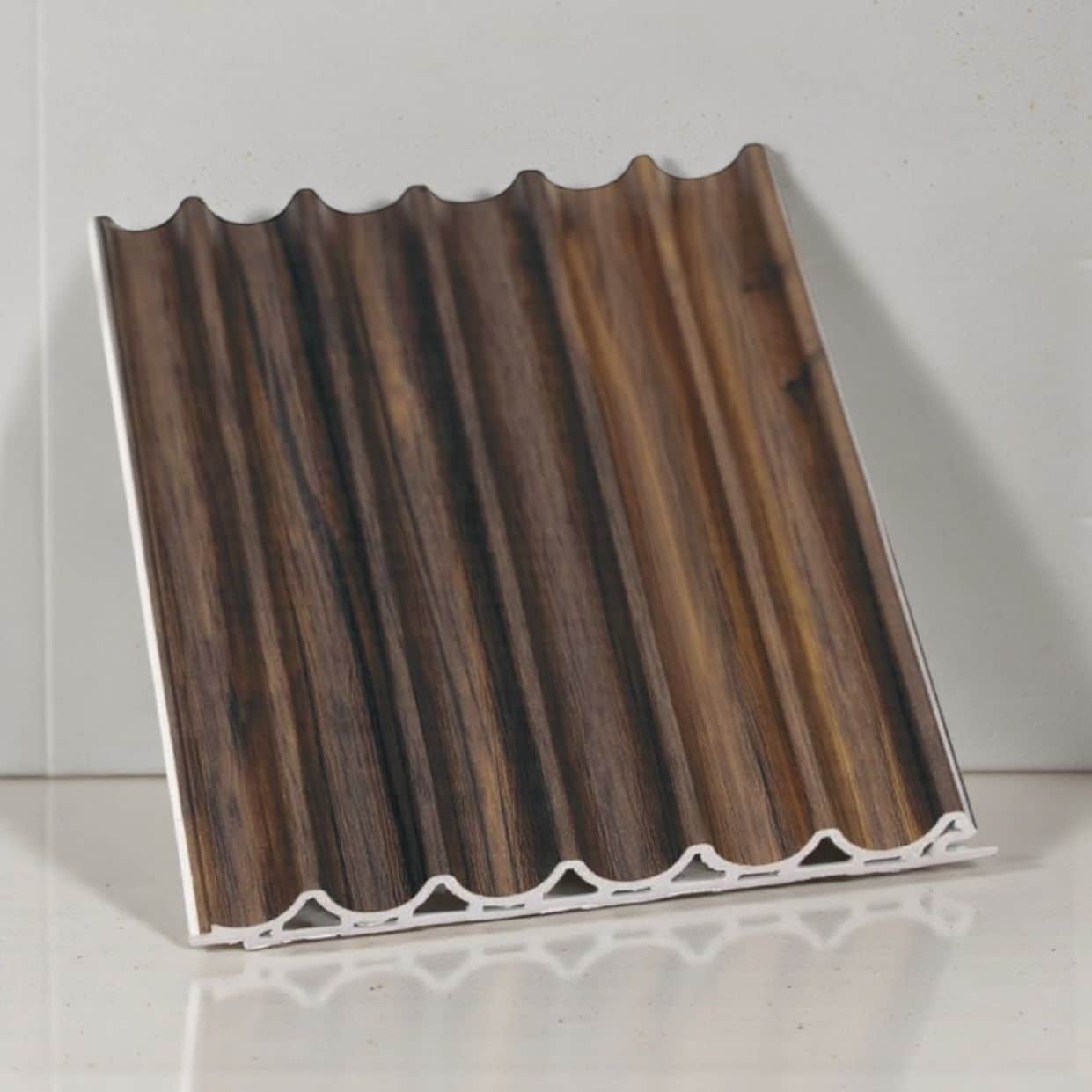 חיפוי קיר דגם 09 שפיץ אגוז 15/290 - חדש!