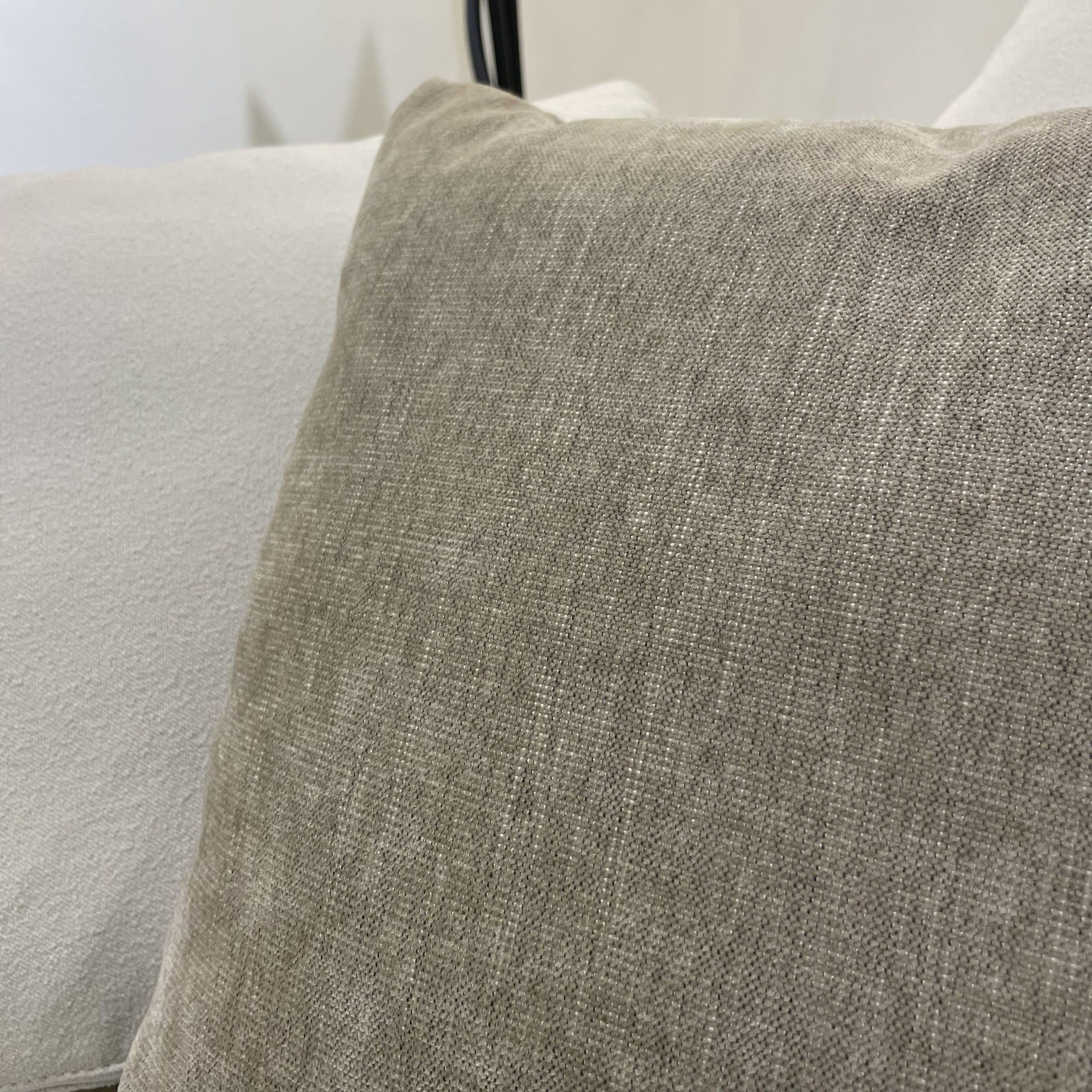 כרית נוי מעוצבת לאלי 40/40 - אחרונה!