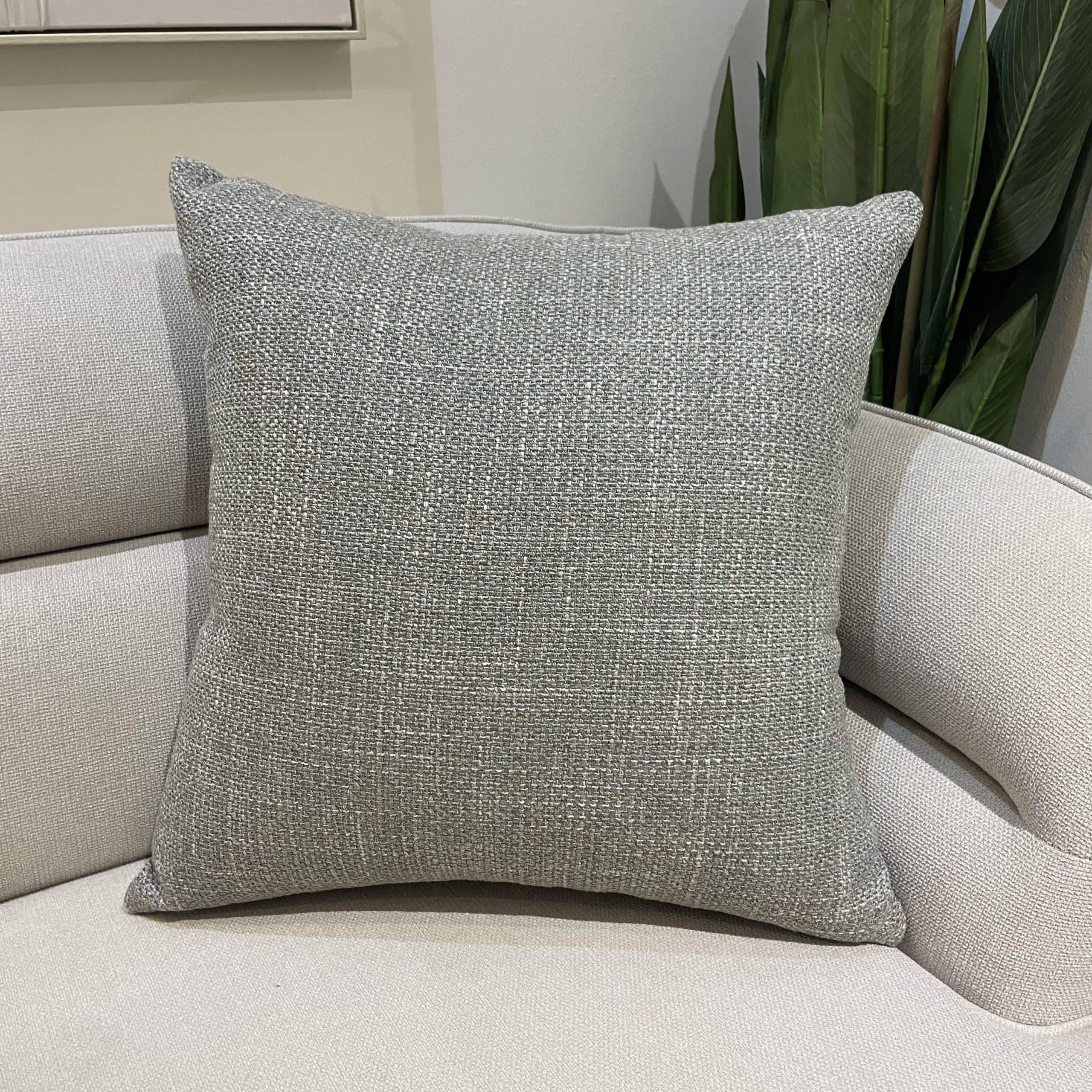 כרית נוי אבן טורקיז 50/50 - אחרונה!