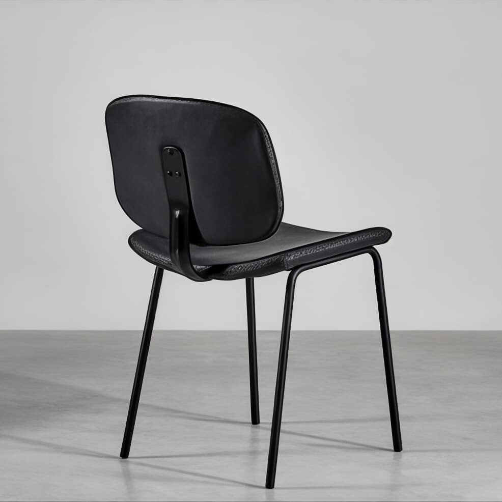 כסא פינת אוכל מעוצב דגם נירו דמוי עור שחור - חיסול 2 אחרונים!