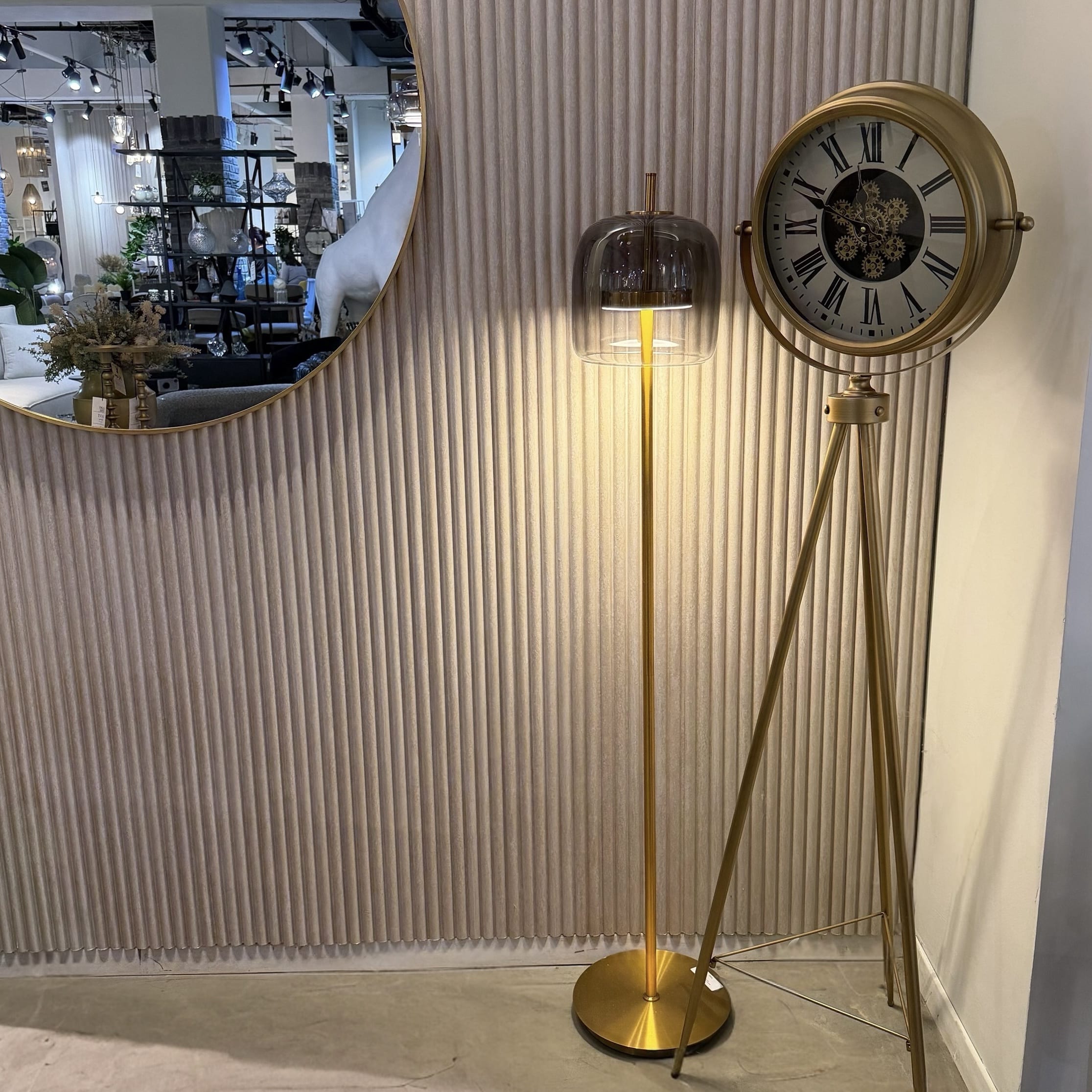 מנורה רצפה מעוצבת עומדת קלאסיק זכוכית אפור 28/150 ס״מ | דגם פלור