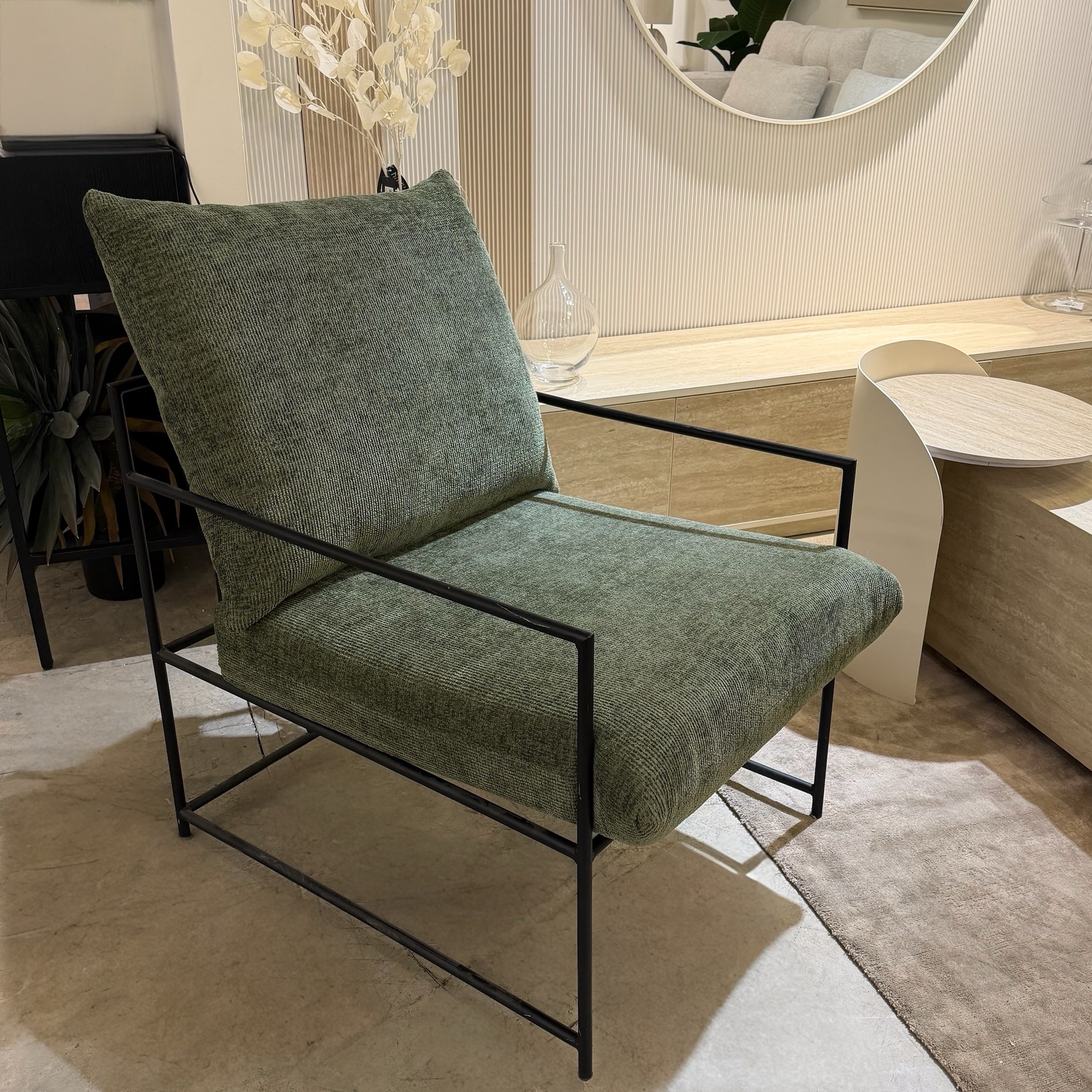 כורסא דגם אנגה בבד אריג ירוק זית - חיסול מלאי!