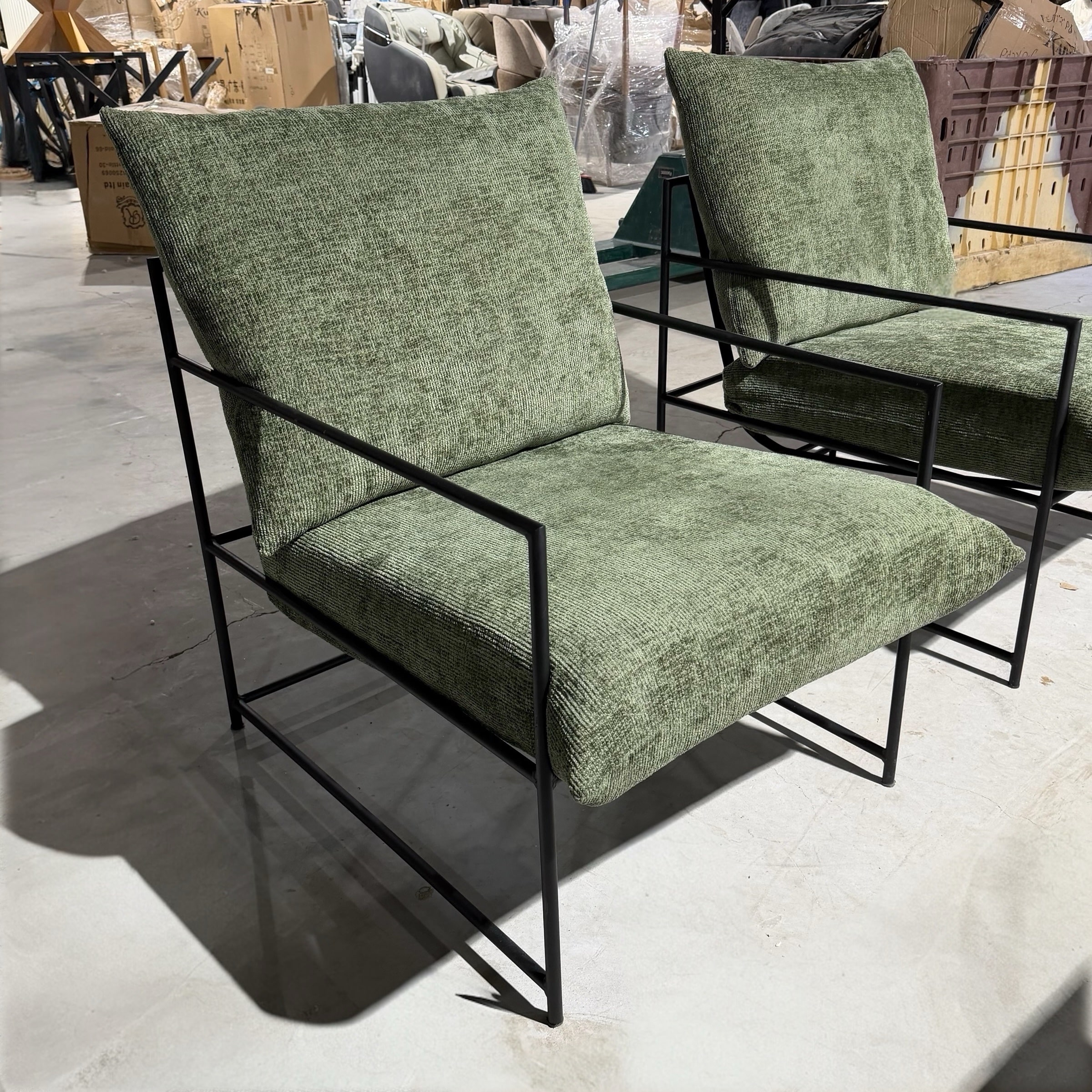 כורסא דגם אנגה בבד אריג ירוק זית - חיסול מלאי! כורסא דגם אנגה בבד אריג ירוק זית - חיסול מלאי!