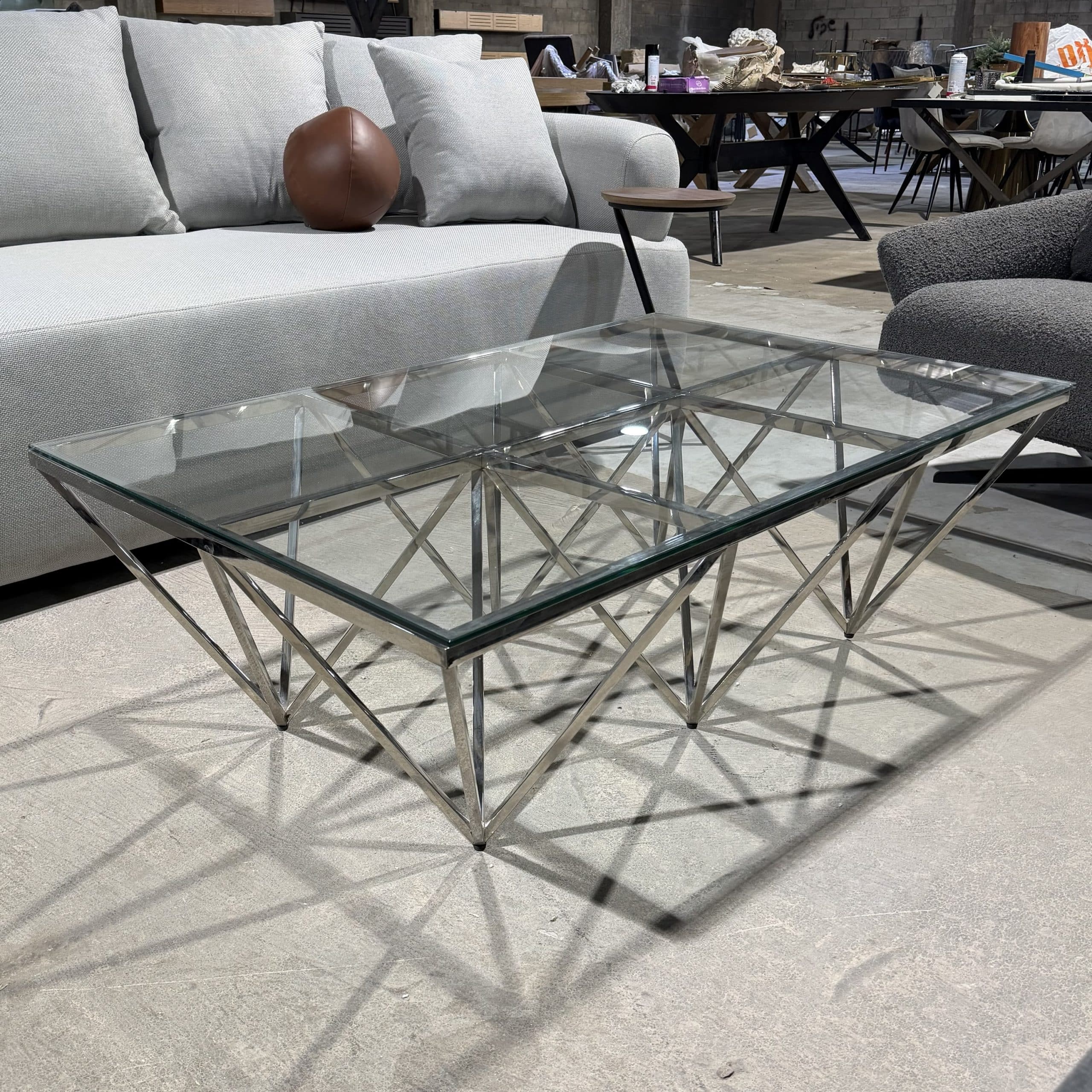 שולחן יוקרתי דגם פררו זכוכית רגל ניקל 120/80/42 - חיסול!!