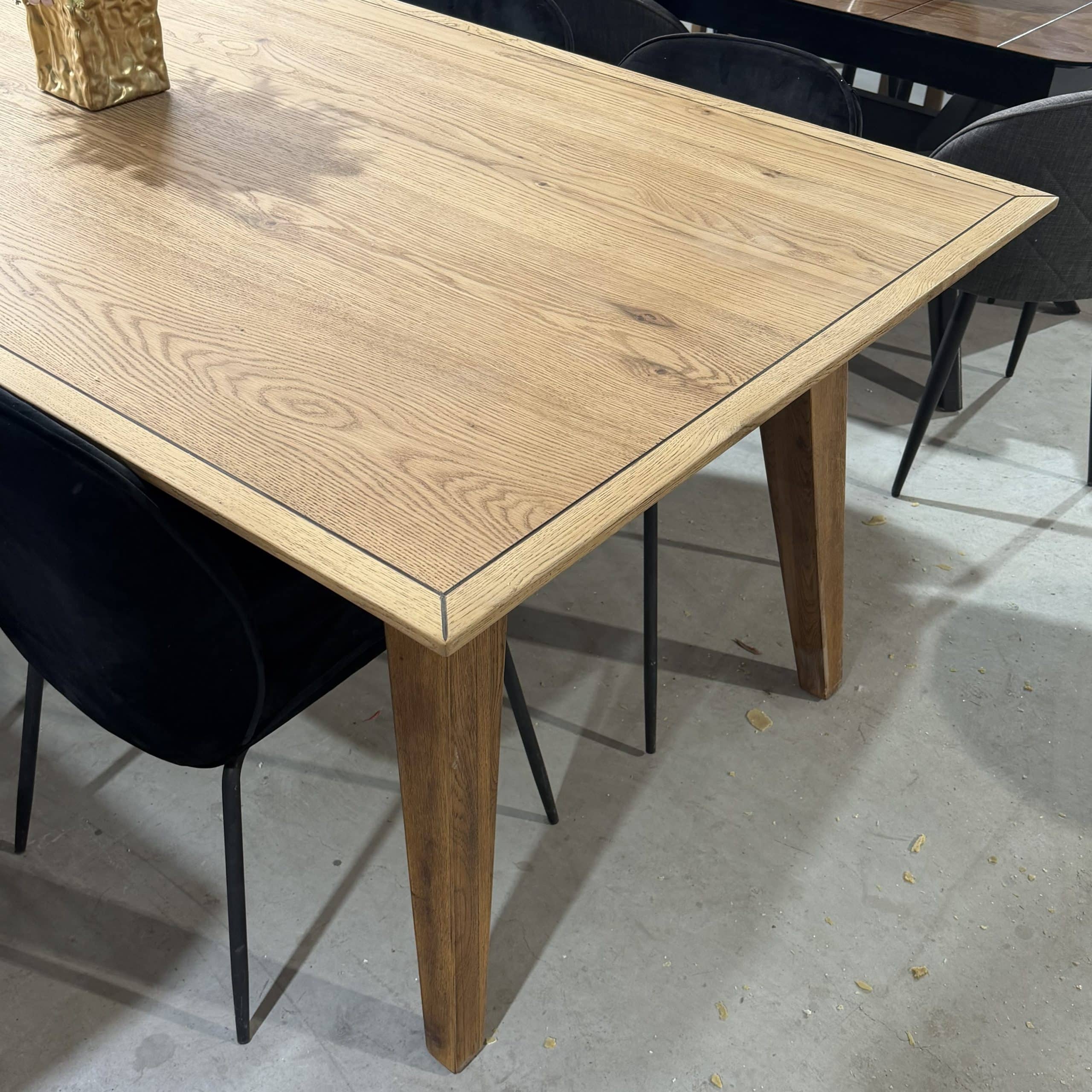 פינת אוכל מעוצבת גפטו מלבנית אלון מושחר עץ מלא - חיסול מלאי!!