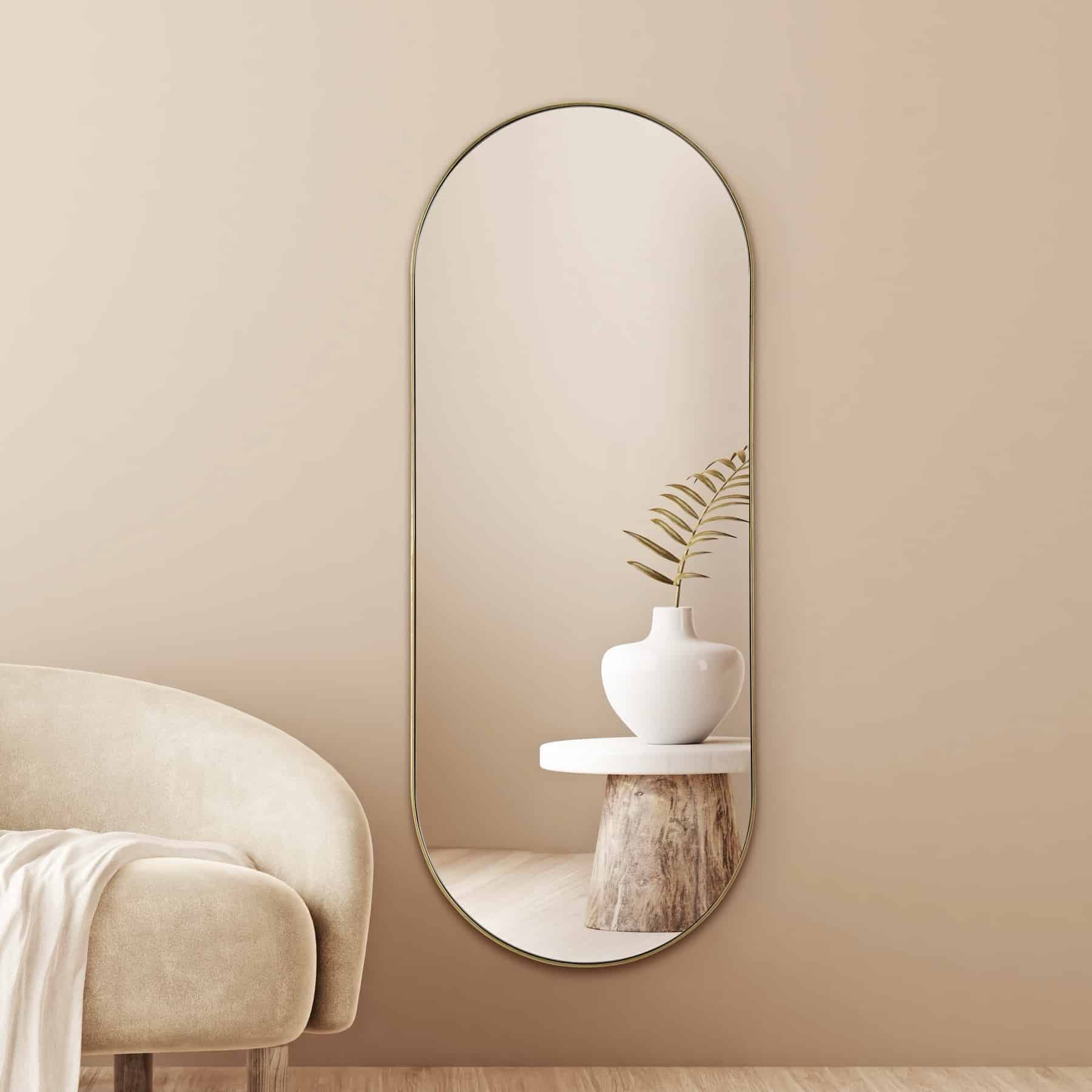 מראה אובאלית קפסולה רחבה מסגרת זהב דגם שחם מראה אובאלית קפסולה רחבה מסגרת זהב דגם שחם