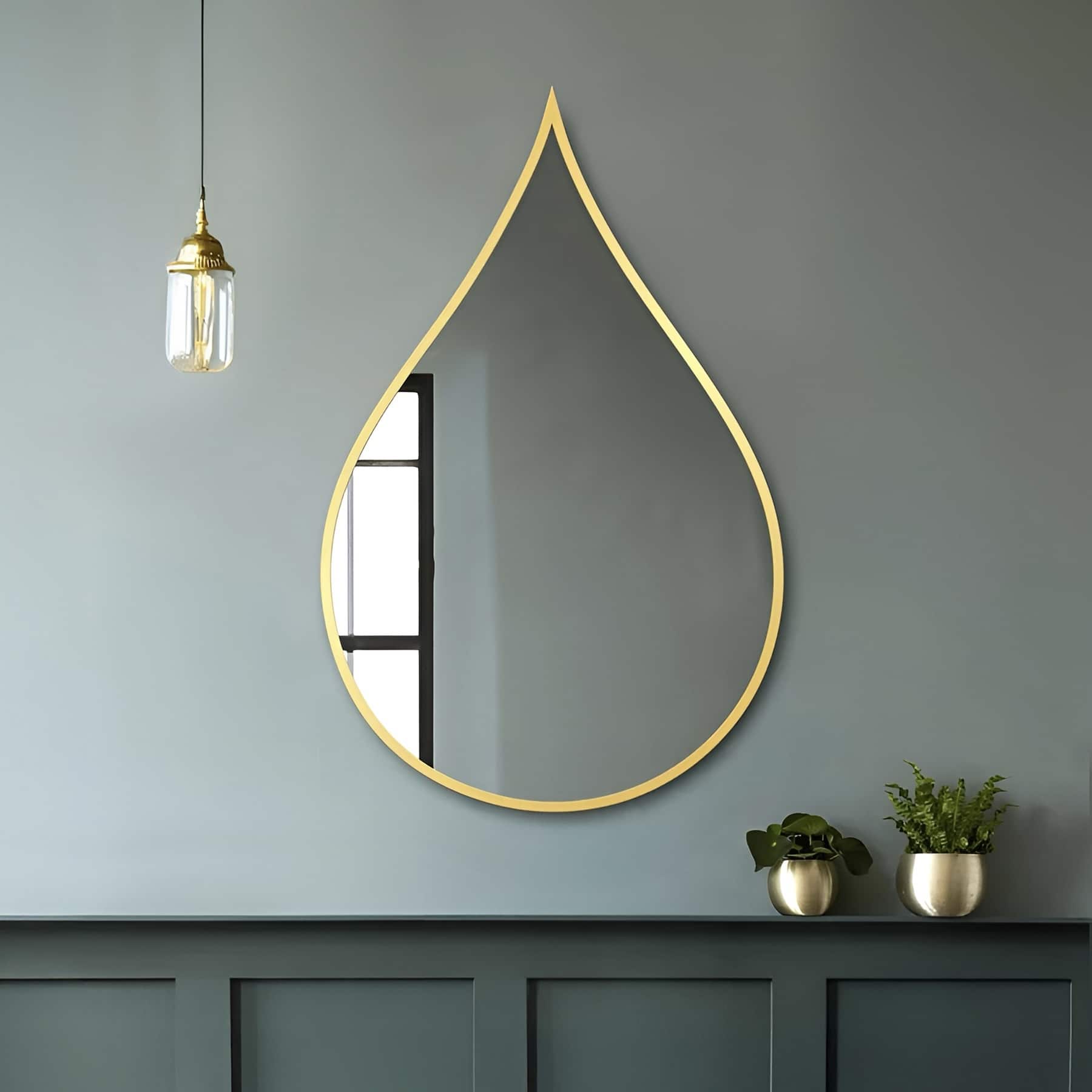 מראה מיוחדת מסגרת זהב טיפה דגם שחם מראה מיוחדת מסגרת זהב טיפה דגם שחם