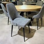 כיסא פינת אוכל מעוצב גוון אפור בהיר דגם לני פסים בגב - חיסול!