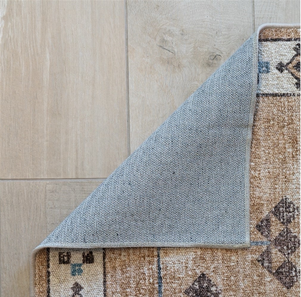 שטיח וינטג׳ מעוצב דגם לורד בהיר