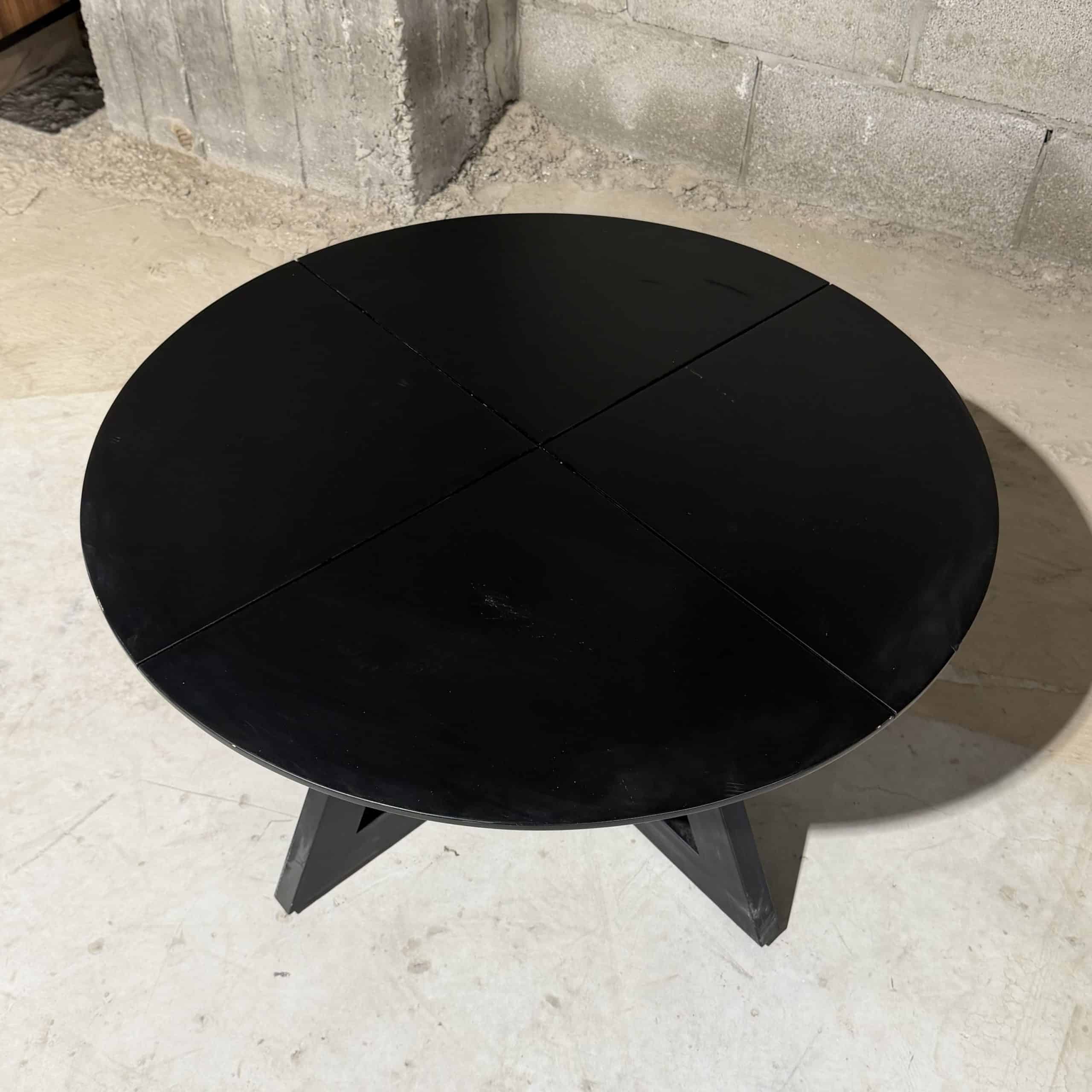 שולחן סלון מעוצב עגול בודד מרצדס שחור - חיסול עודפים!