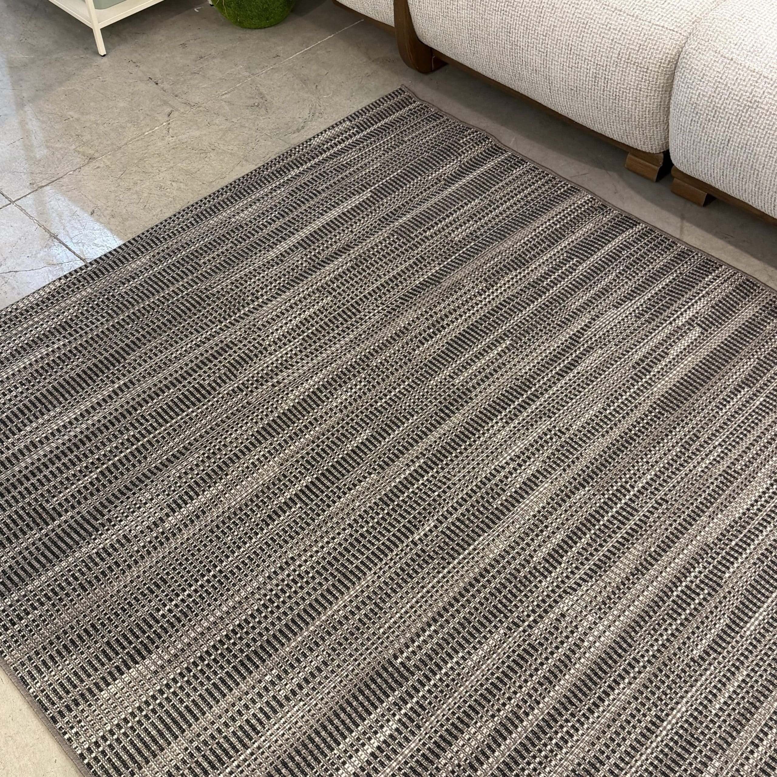 שטיח מעוצב פסים 160/230 דגם סטאר שטיח מעוצב פסים 160/230 דגם סטאר