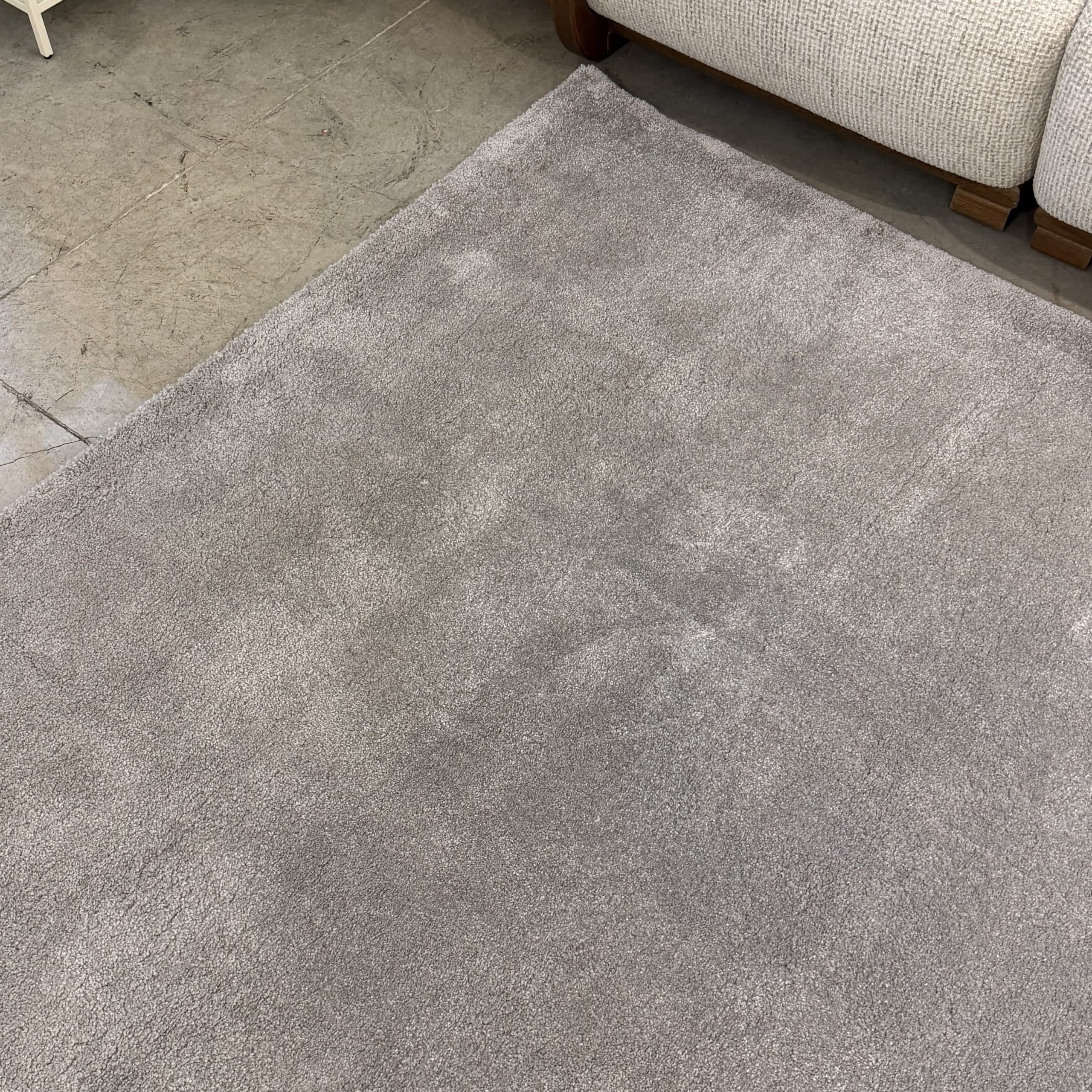 שטיח מעוצב גוון אפור 160/230 דגם פארמה