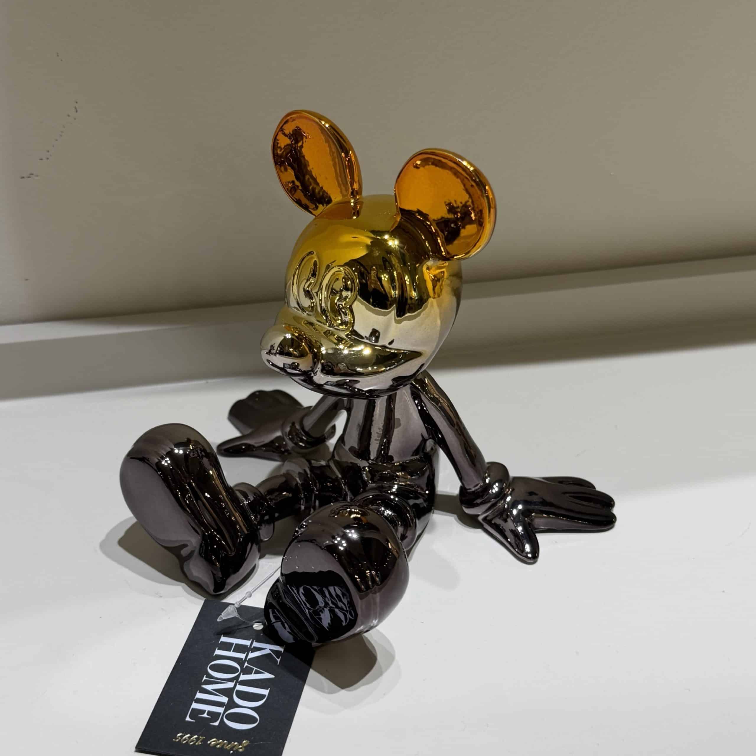 פסל מיקי מאוס יושב אומברה מטאלי כסף וזהב 13 ס״מ דגם סופיה פסל מיקי מאוס יושב אומברה מטאלי כסף וזהב 13 ס״מ דגם סופיה