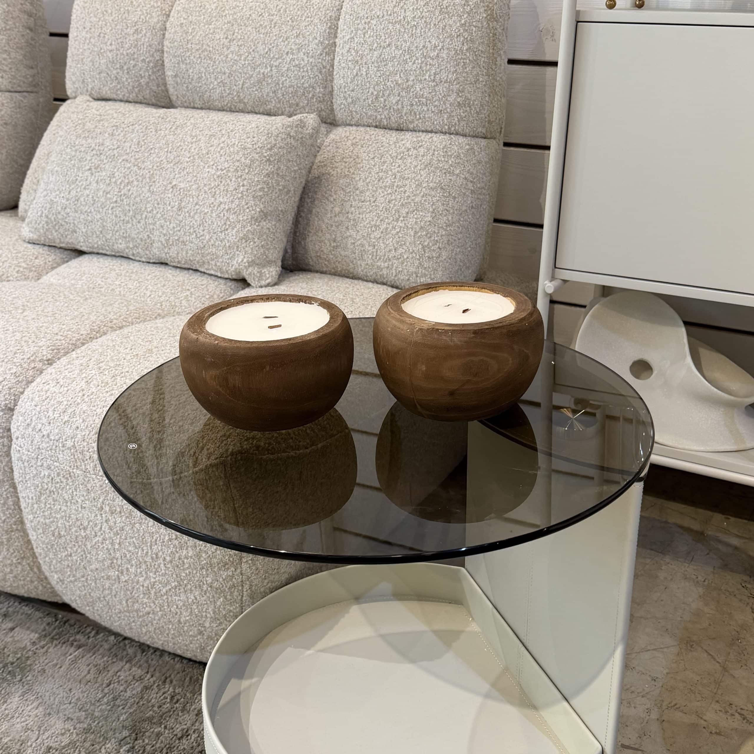 נר לבן בקערת עץ 16/9 דגם סופיה