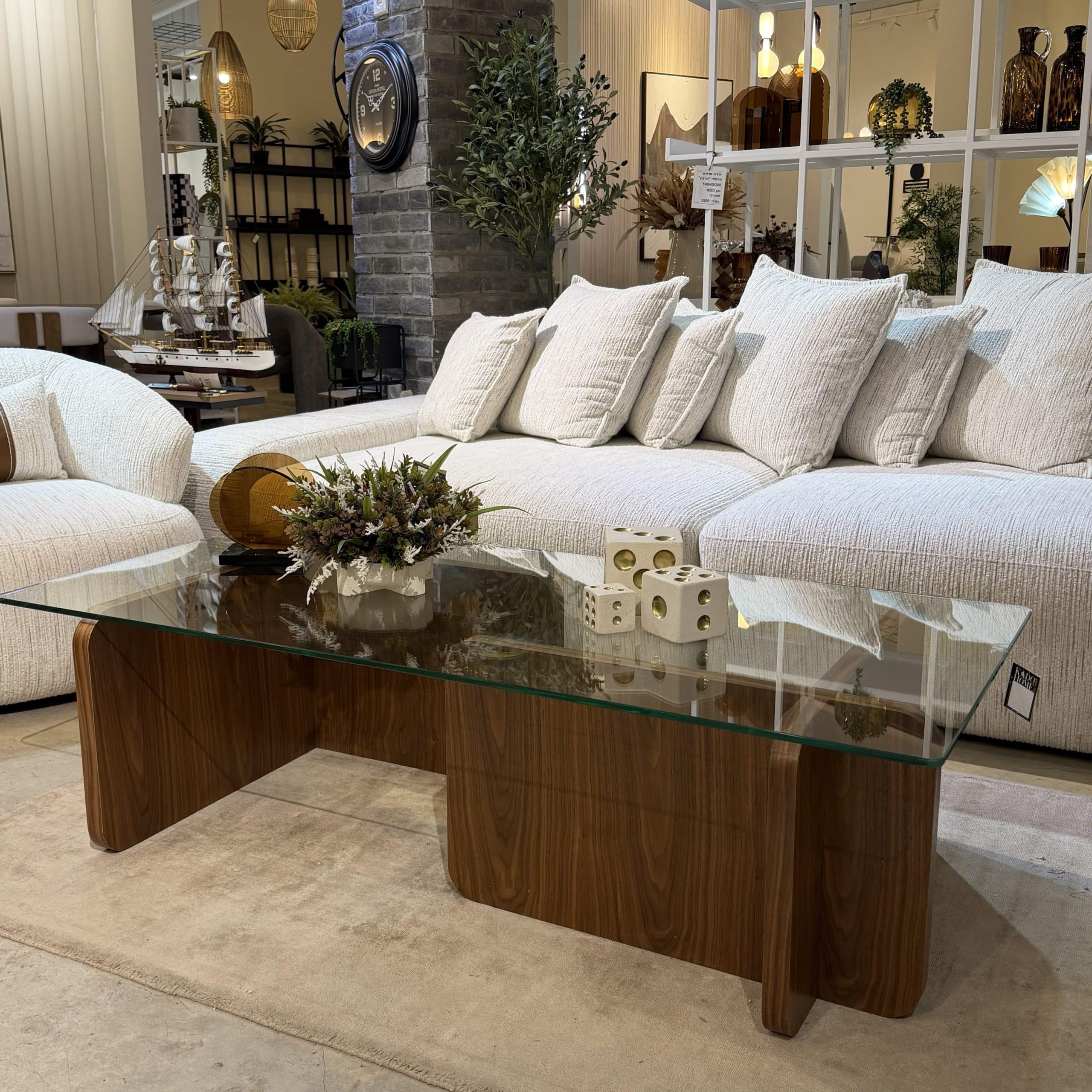 סט 3 קוביות דקורטיביות לבן וזהב דגם סופיה