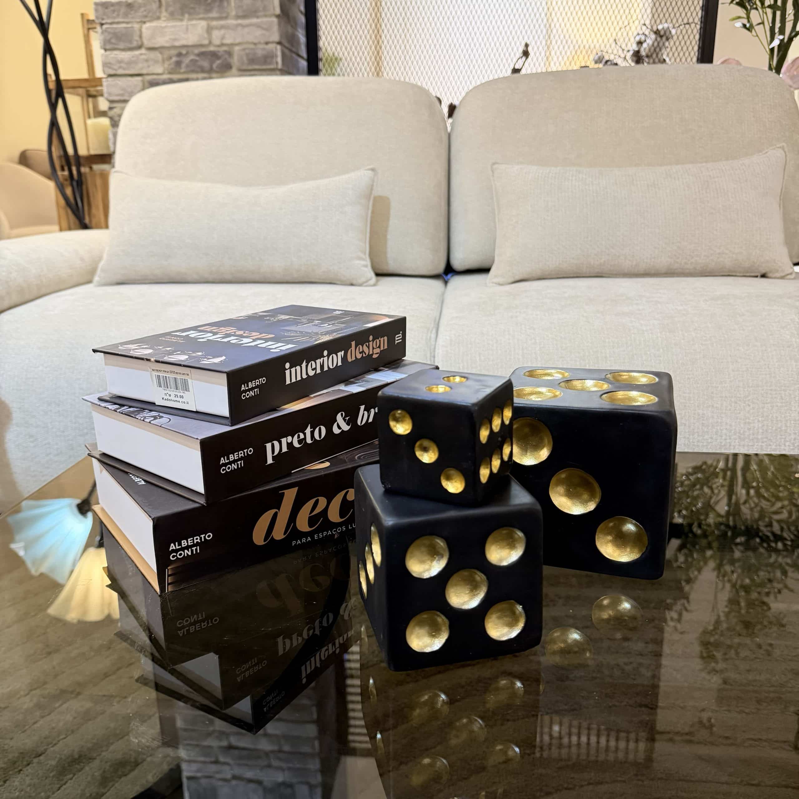 סט 3 קוביות דקורטיביות שחור וזהב דגם סופיה