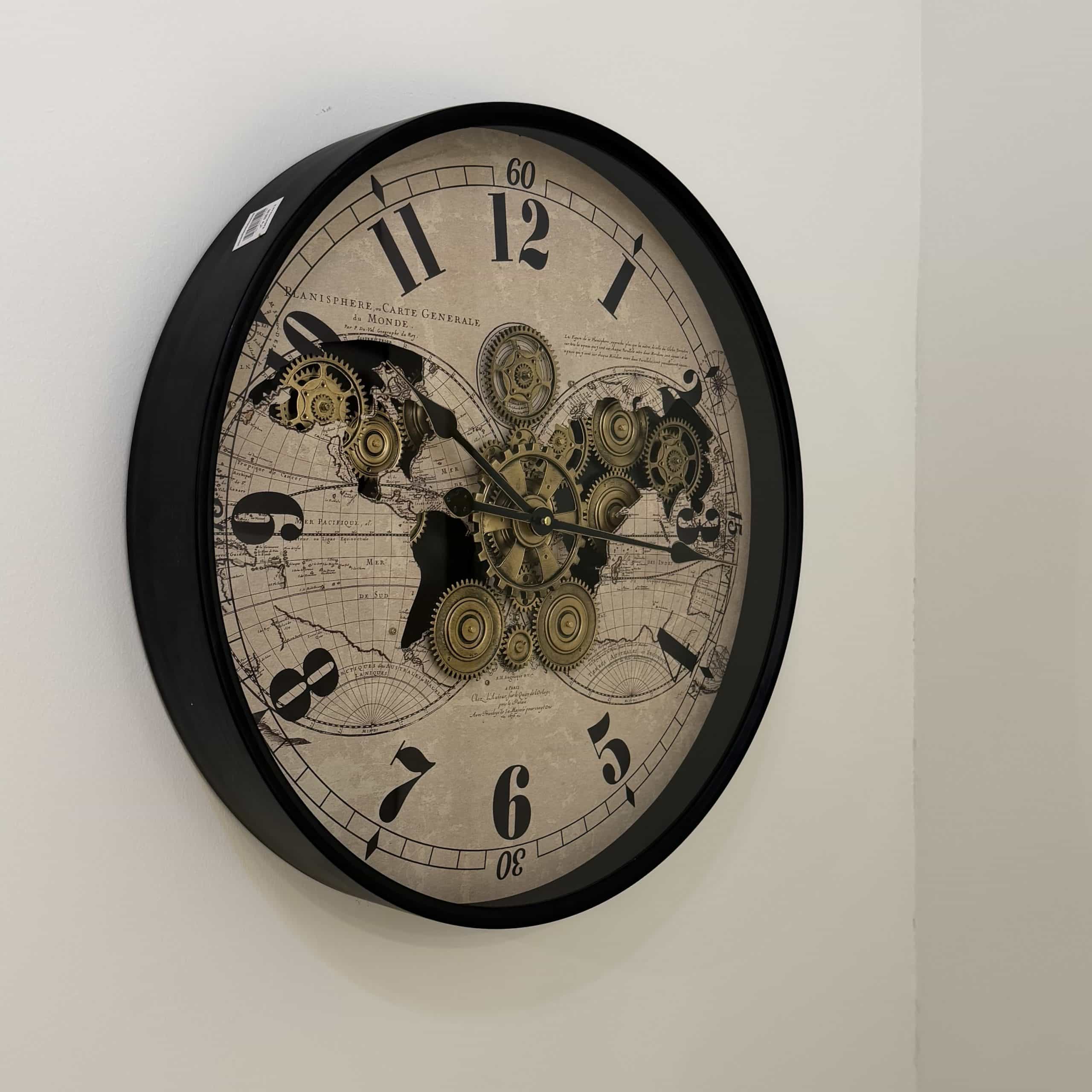 שעון מעוצב מסגרת שחורה רקע גלובוסים גלגלי שיניים קוטר 60 ס״מ דגם סופיה שעון מעוצב מסגרת שחורה רקע גלובוסים גלגלי שיניים קוטר 60 ס״מ דגם סופיה