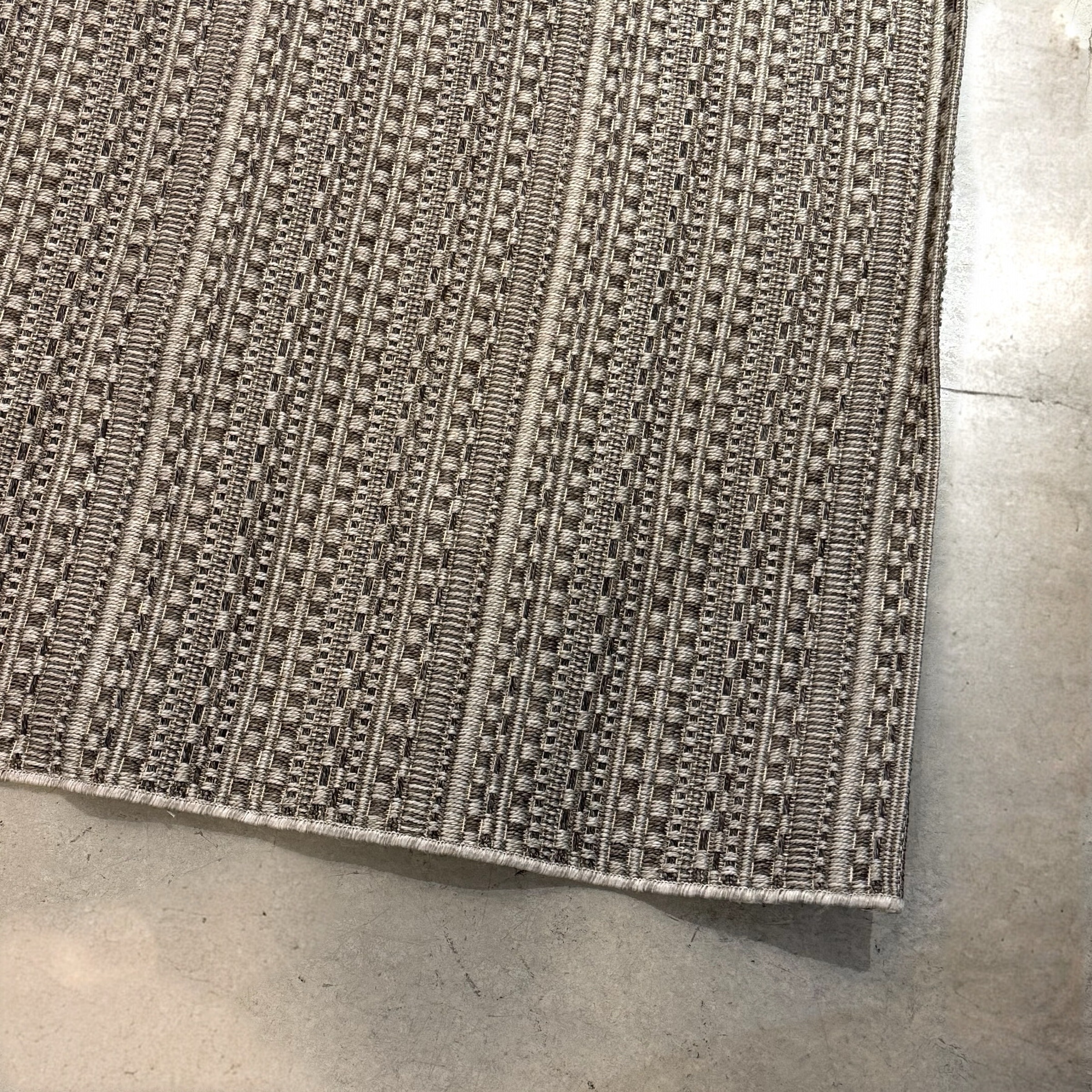 שטיח מעוצב דגם דלהי 200/290 - חיסול!