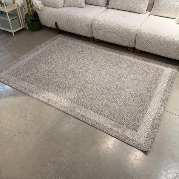 שטיח מעוצב שמנת בז דוטס מסגרת דגם קליפורניה