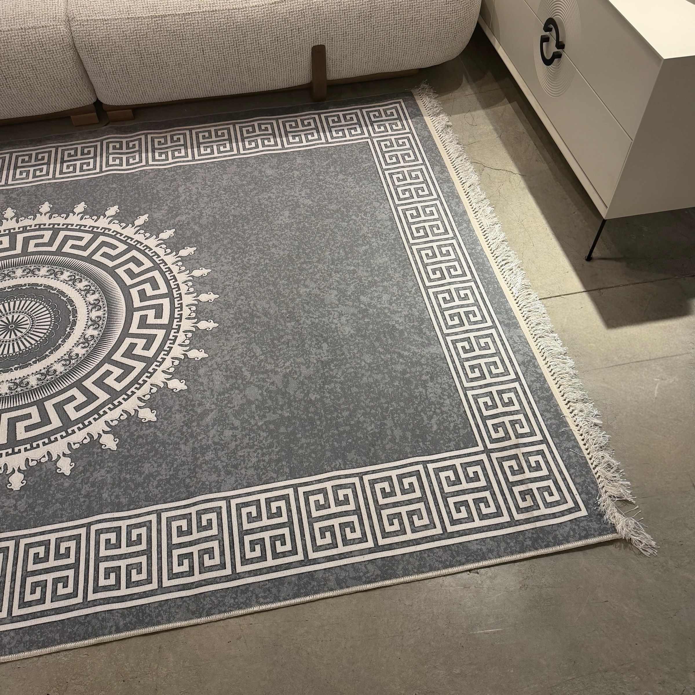 שטיח מעוצב גוון ירוק אפור 295/175 דגם סטון - חיסול!