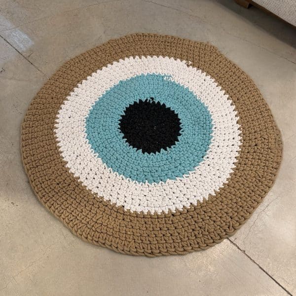 שטיח מעוצב דגם עין - חיסול!