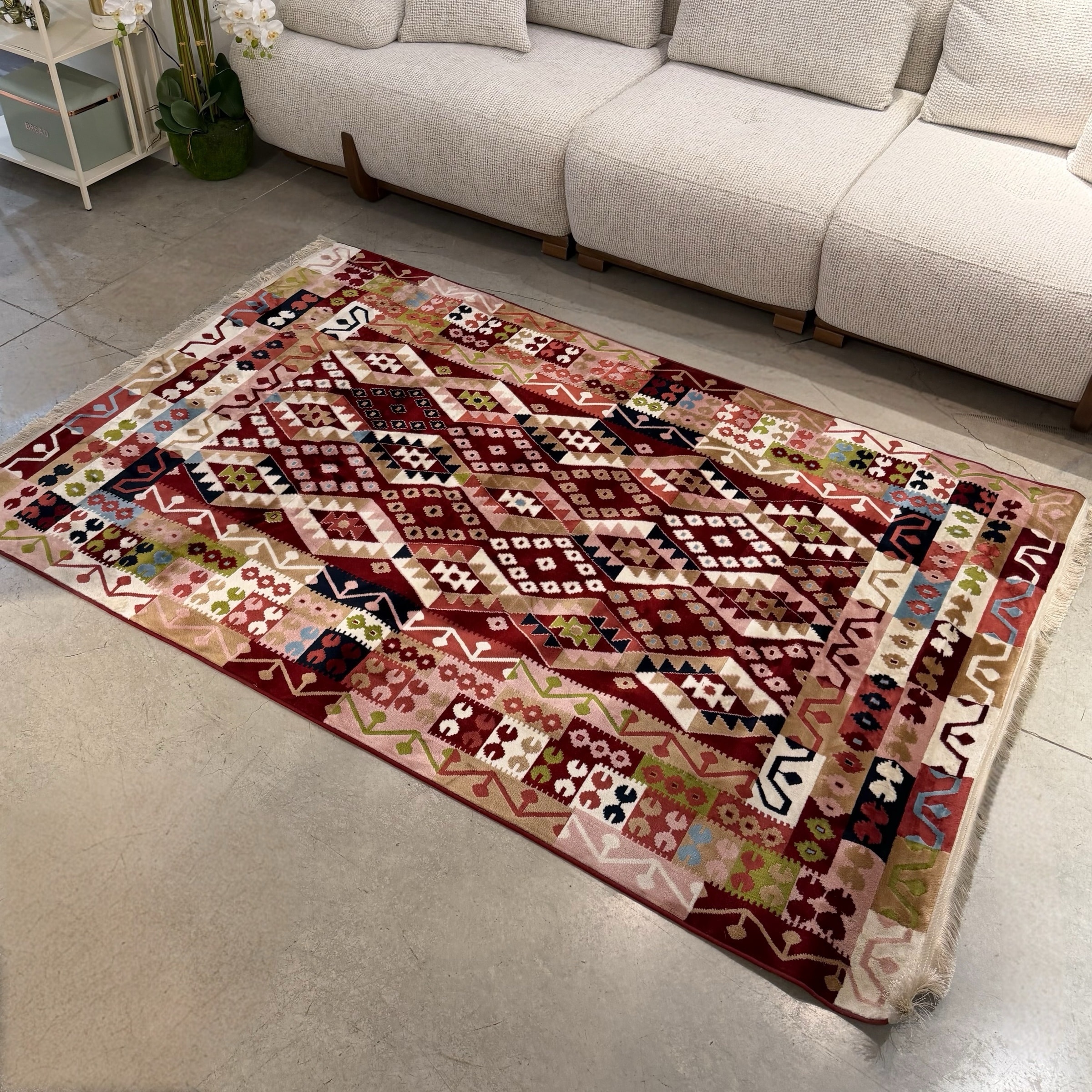 שטיח מעוצב דגם טיפאני - חיסול!