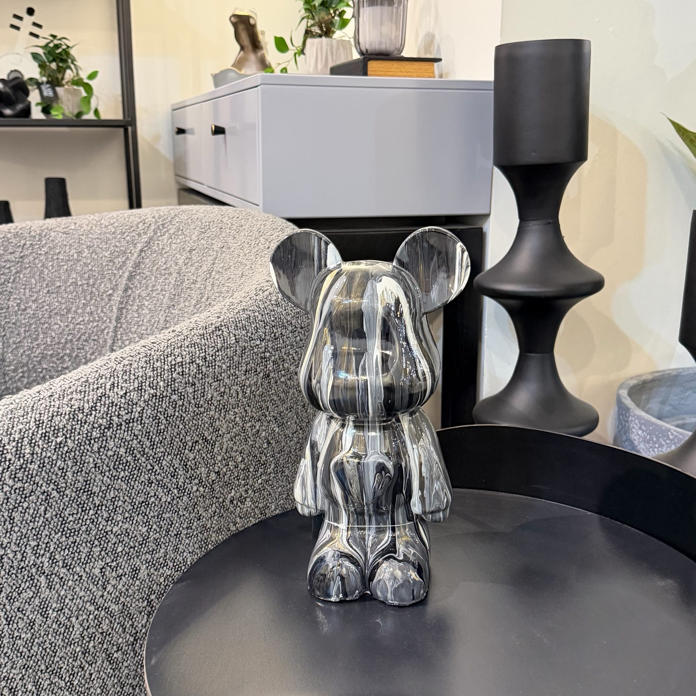 פסל דובי מעוצב צבעוני לב בבטן 28 ס״מ דגם סופיה