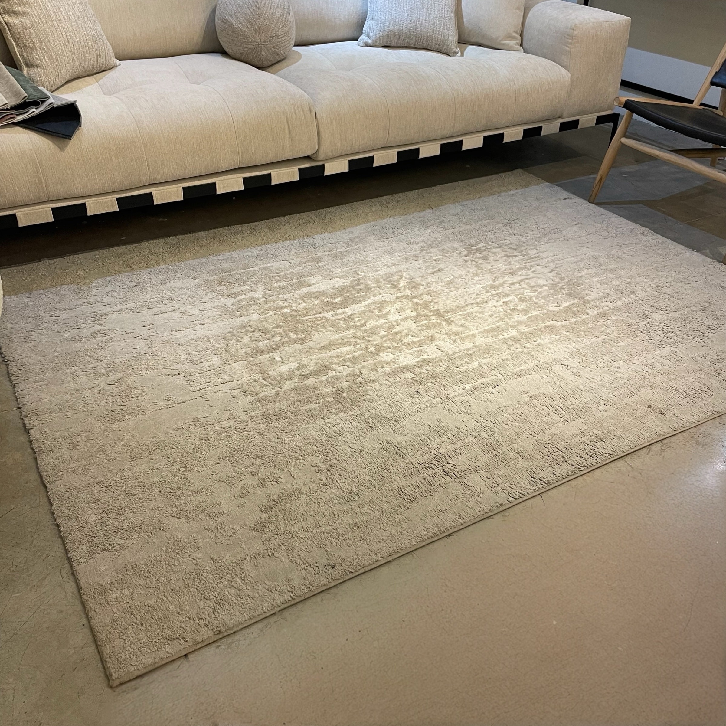 שטיח קרם דגם אורטל 18 160/220 - חיסול מתצוגה! שטיח קרם דגם אורטל 18 160/220 - חיסול מתצוגה!