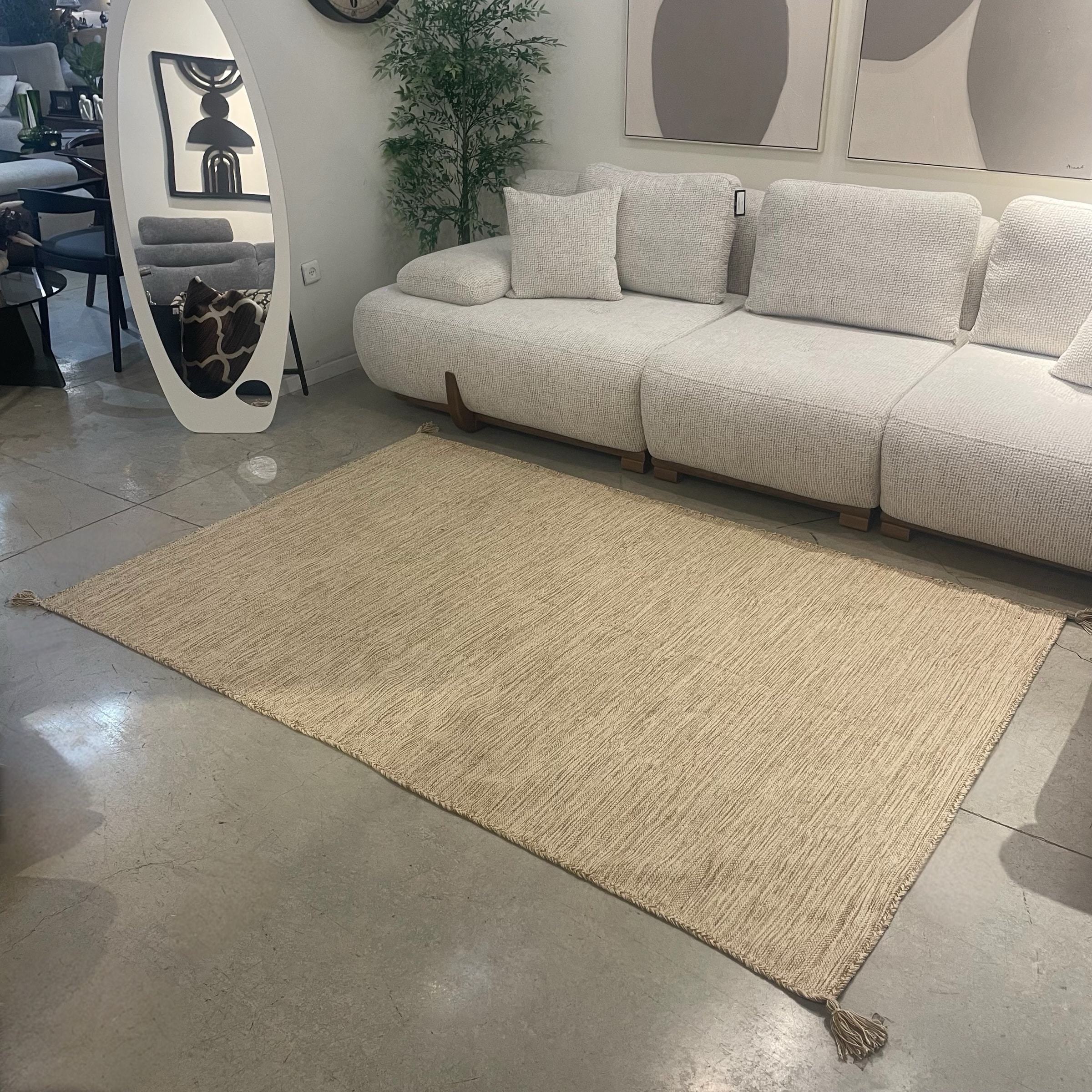 שטיח כותנה הודי בעבודת יד בגוון חול 150/220 דגם ליב - חיסול!