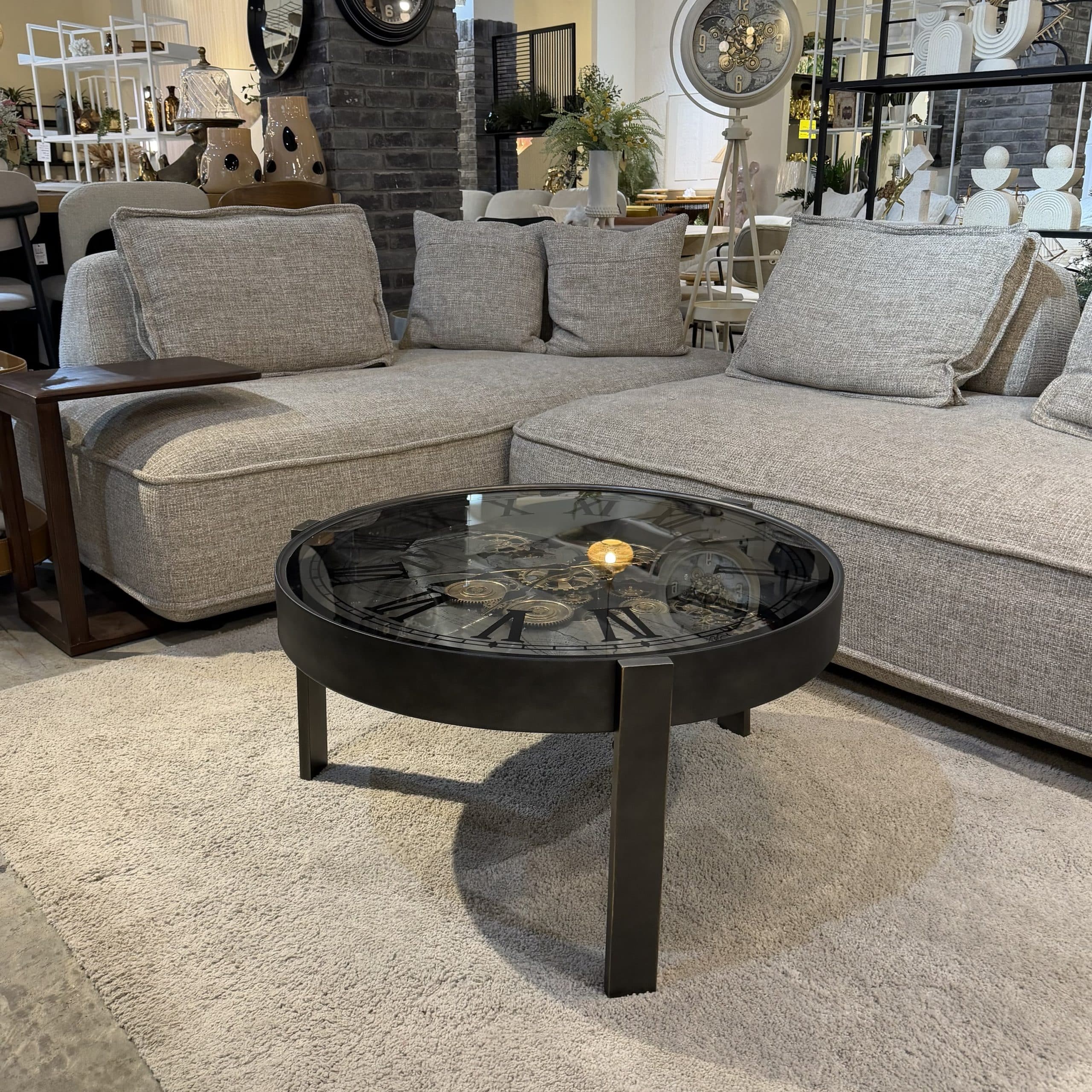 שולחן סלון יוקרתי שעון וזכוכית רגל זהב פליז דגם סופיה