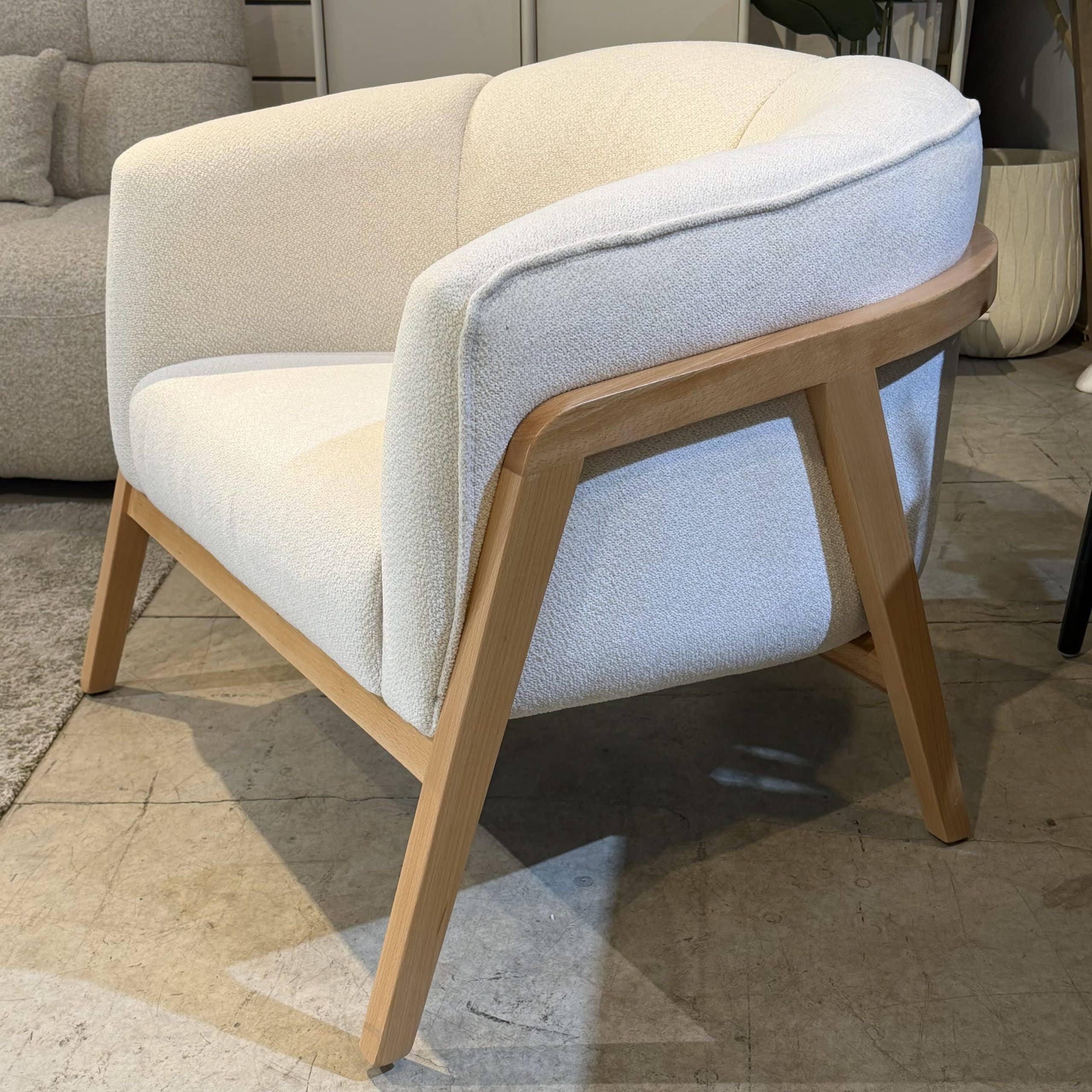 כורסא יוקרתית דגם ליב בשילוב עץ אלון | בעיצוב אישי כורסא יוקרתית דגם ליב בשילוב עץ אלון | בעיצוב אישי