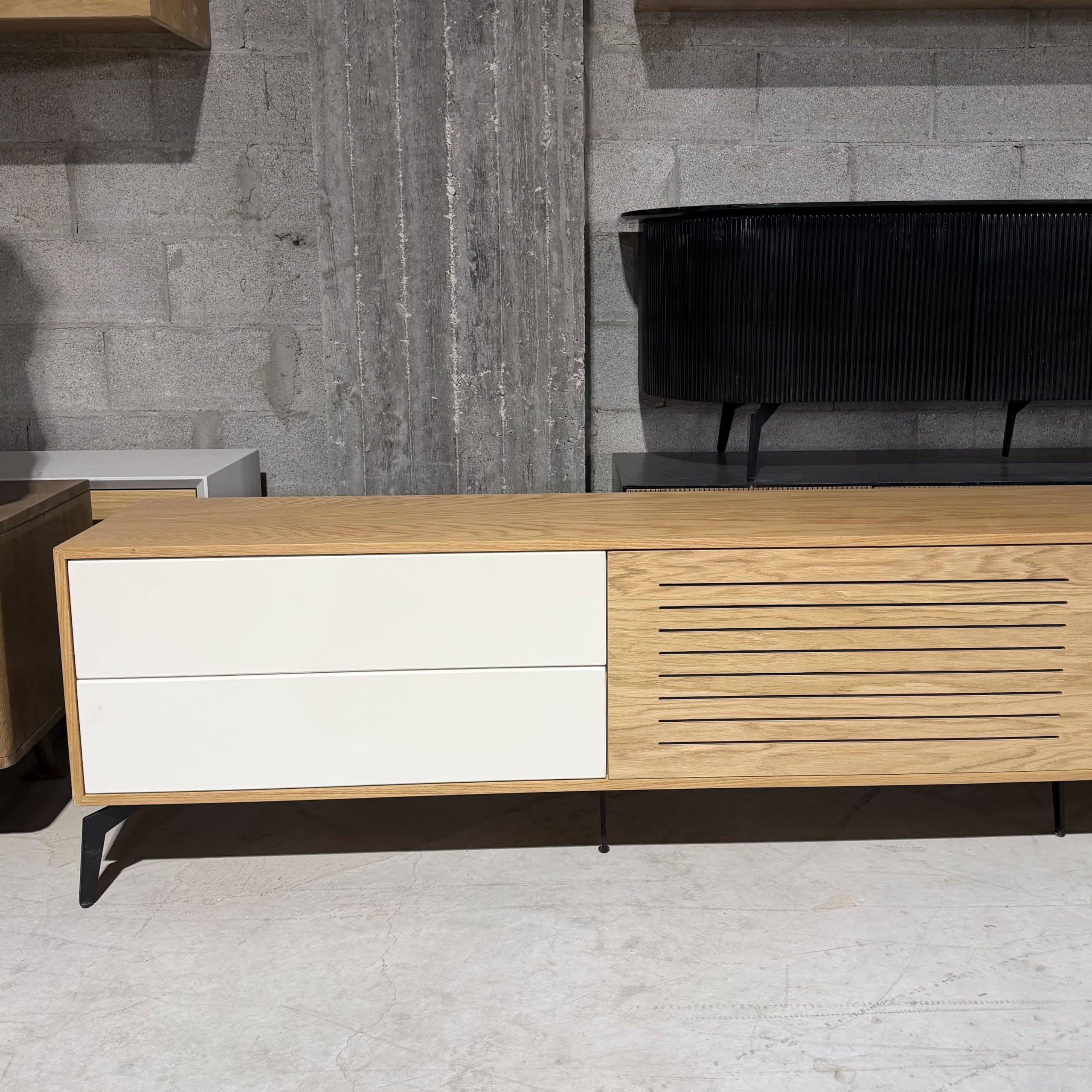 מזנון מסגרת אלון טבעי שילוב שמנת - חיסול עודפים! מזנון מסגרת אלון טבעי שילוב שמנת - חיסול עודפים!