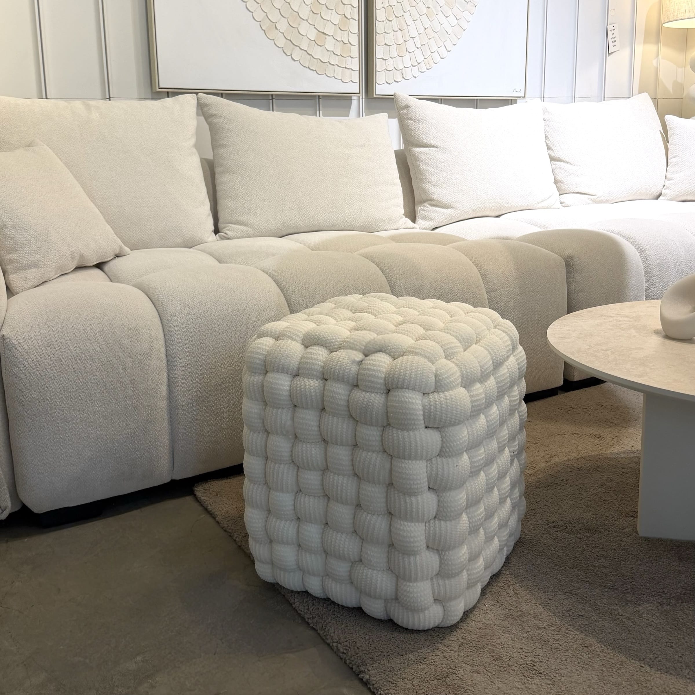 הדום מעוצב מרובע קלוע שתי וערב שמנת דגם סופיה