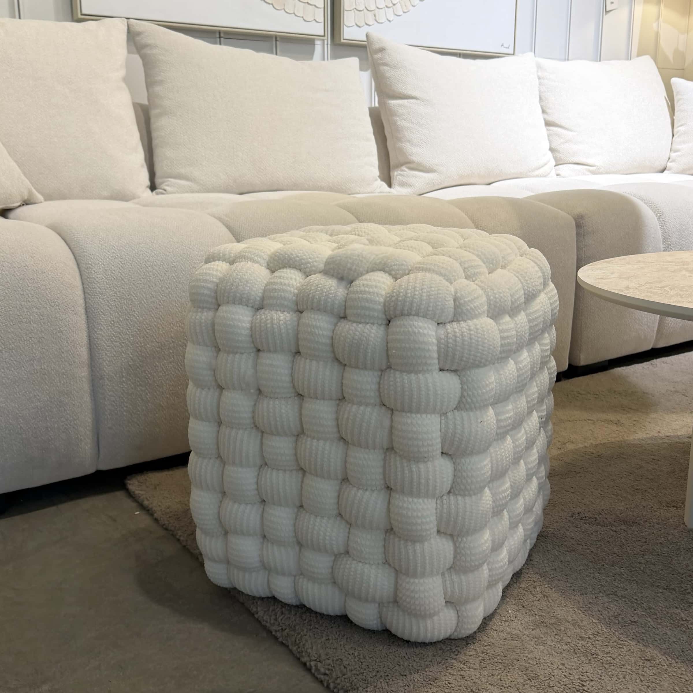 הדום מעוצב מרובע קלוע שתי וערב שמנת דגם סופיה