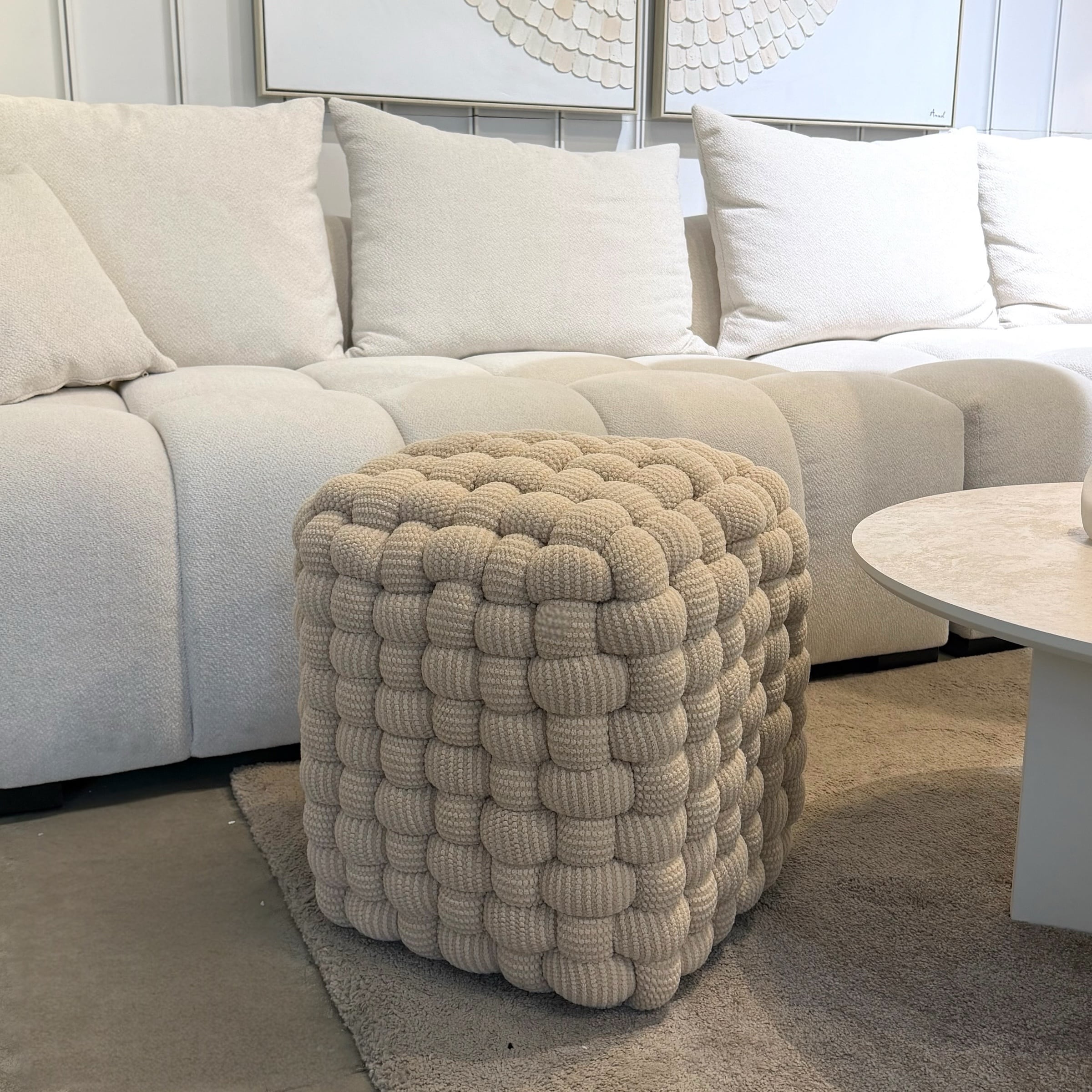 הדום מרובע קלוע שתי וערב בז / ניוד דגם סופיה