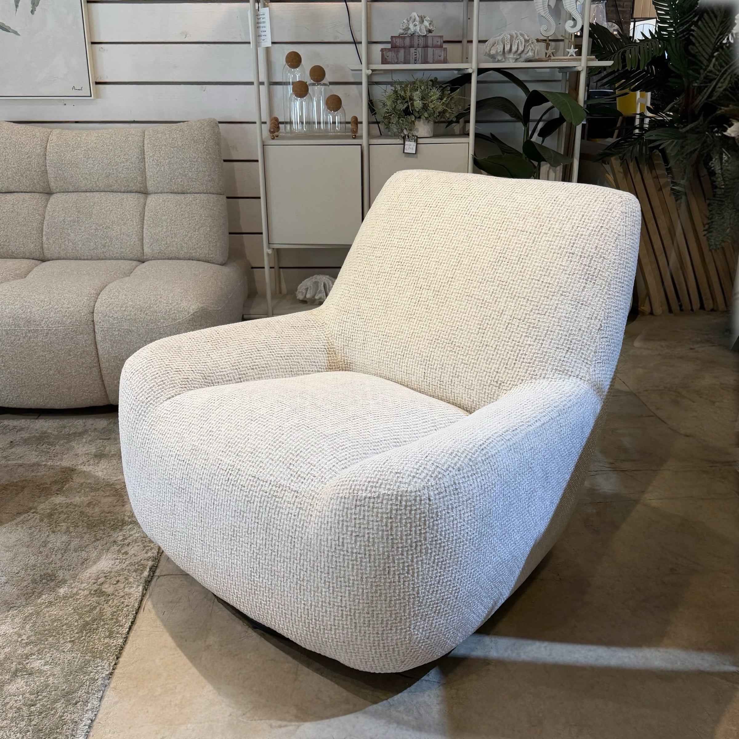 כורסא מפנקת ומסתובבת דגם טסלה | בעיצוב אישי