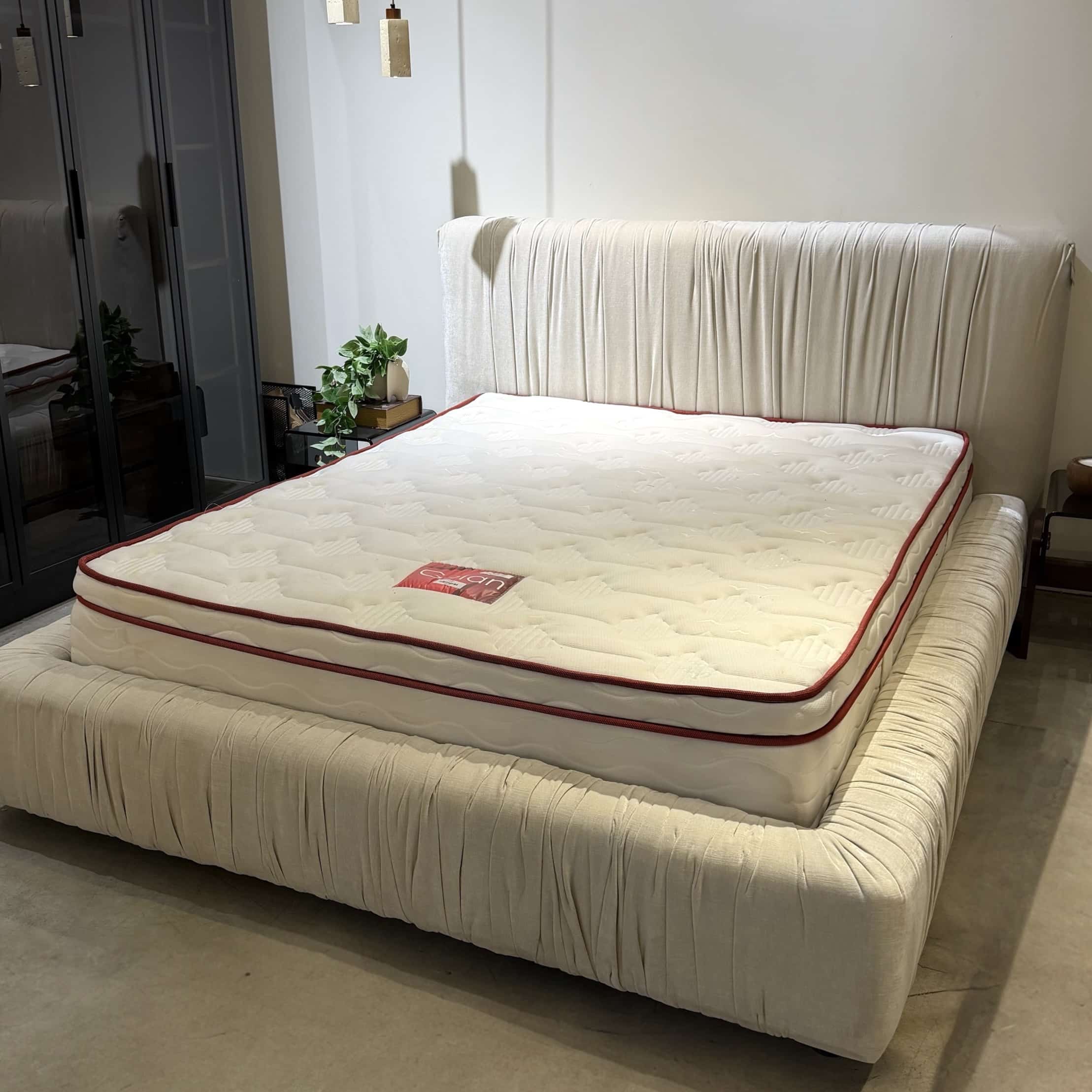 מיטה יוקרתית ומעוצבת דגם פאנסי | בעיצוב אישי