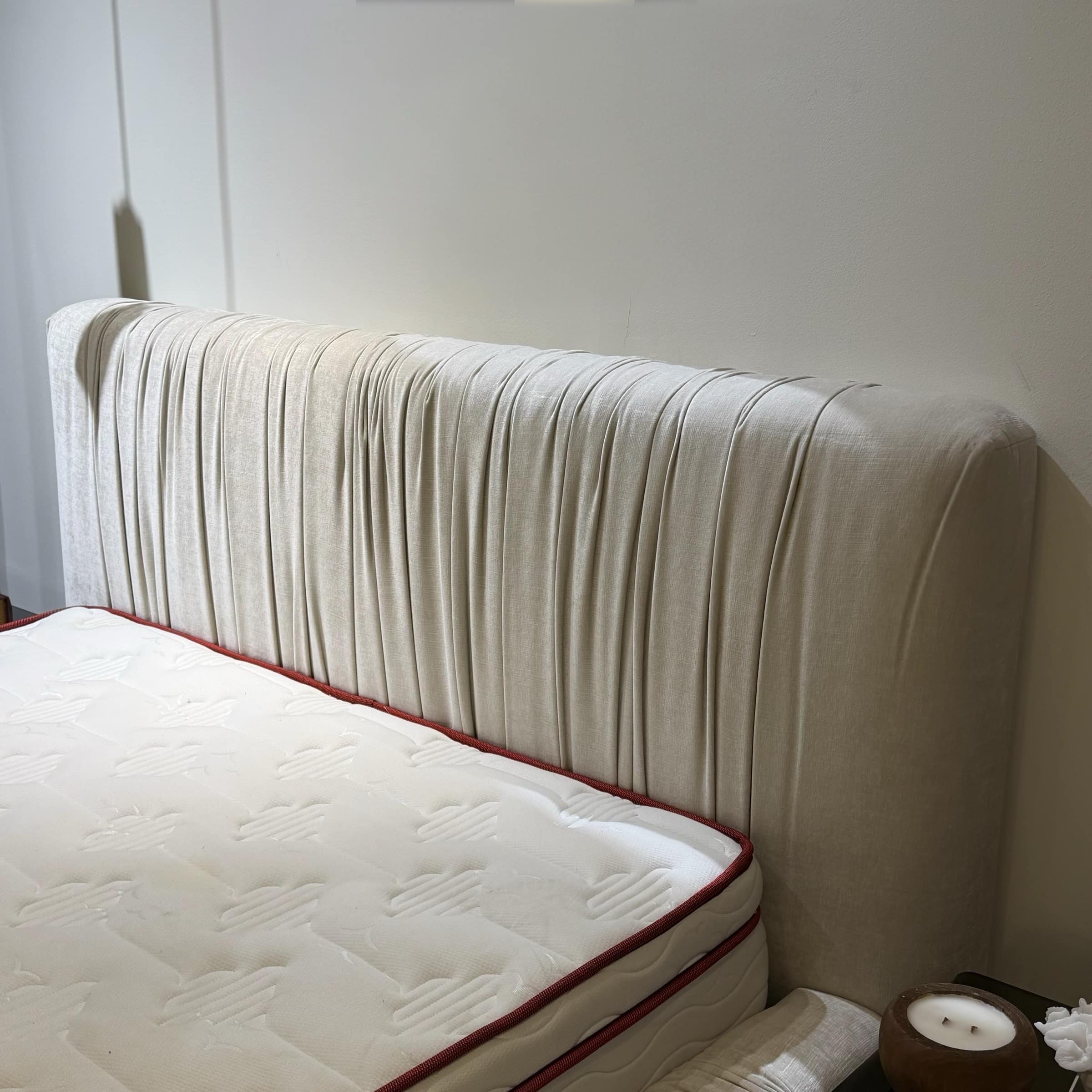 מיטה יוקרתית ומעוצבת דגם פאנסי | בעיצוב אישי